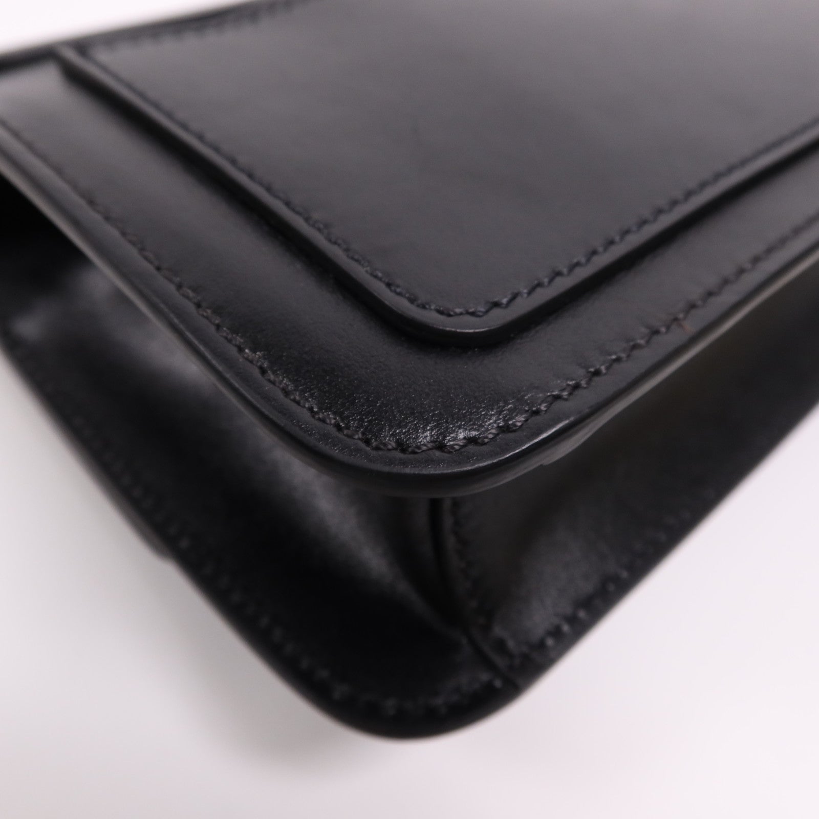 Chloe 牛皮皮革C Bag金扣鏈帶肩背袋