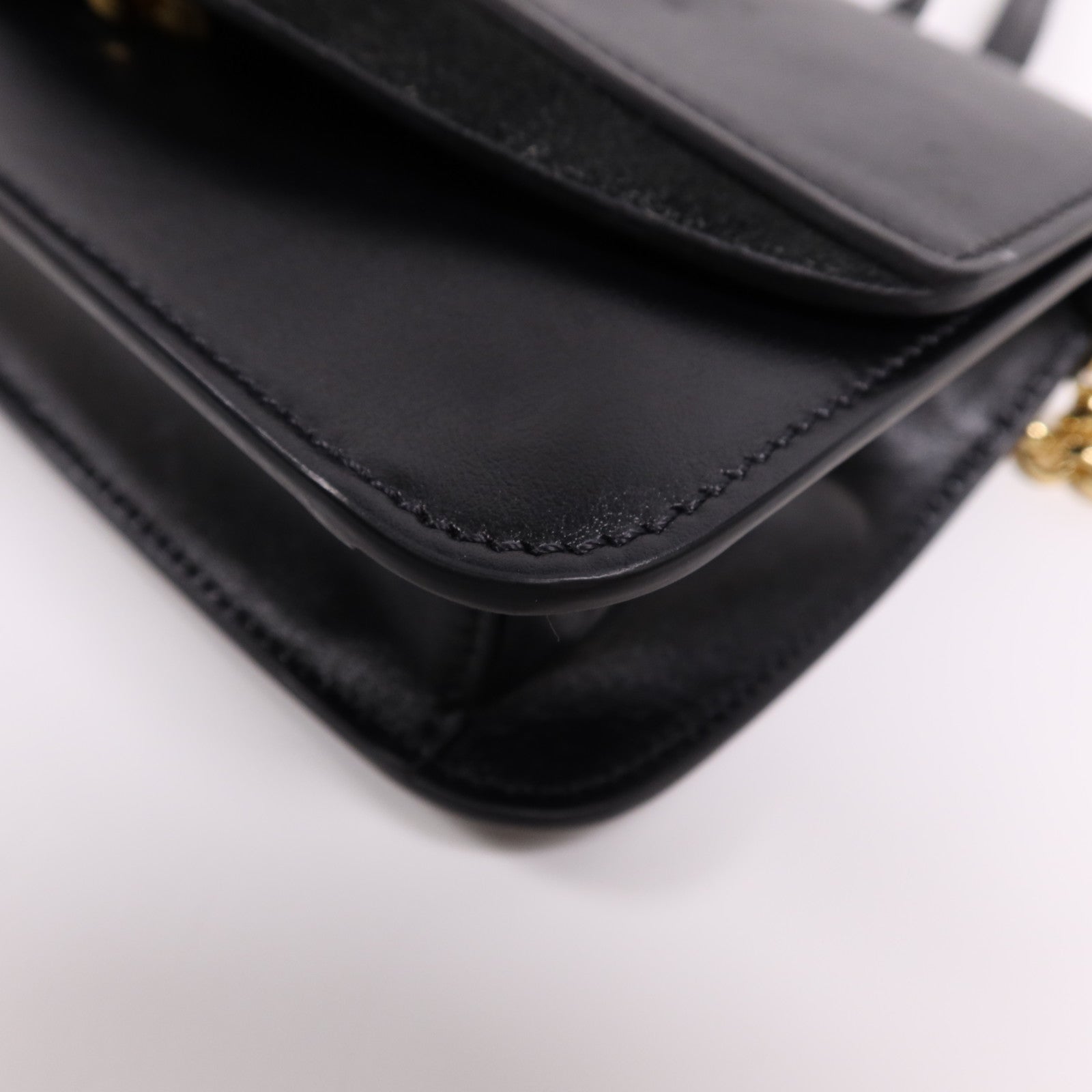 Chloe 牛皮皮革C Bag金扣鏈帶肩背袋