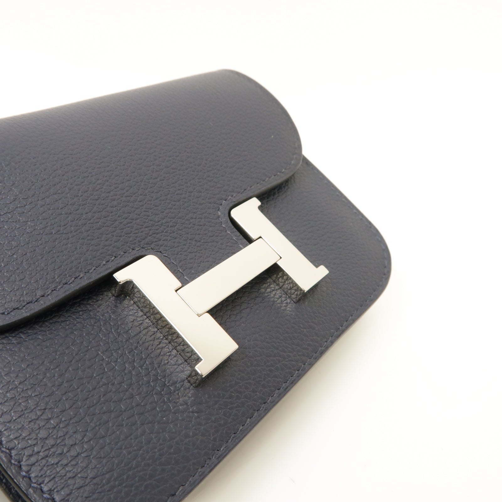 HERMES Evercolor皮革Constance Slim銀扣手拿包Bleu Nuit深藍色