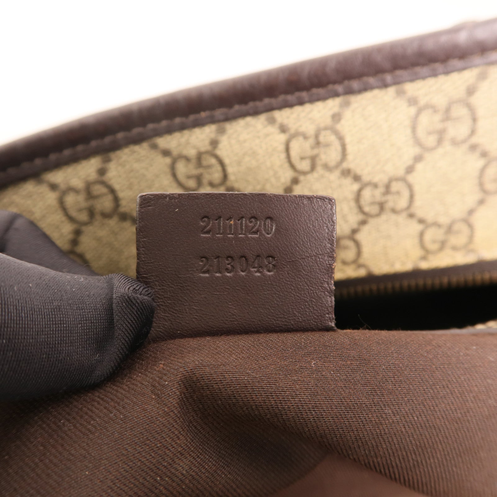 GUCCI 塗層帆布Shoulder Bag銀扣肩背袋