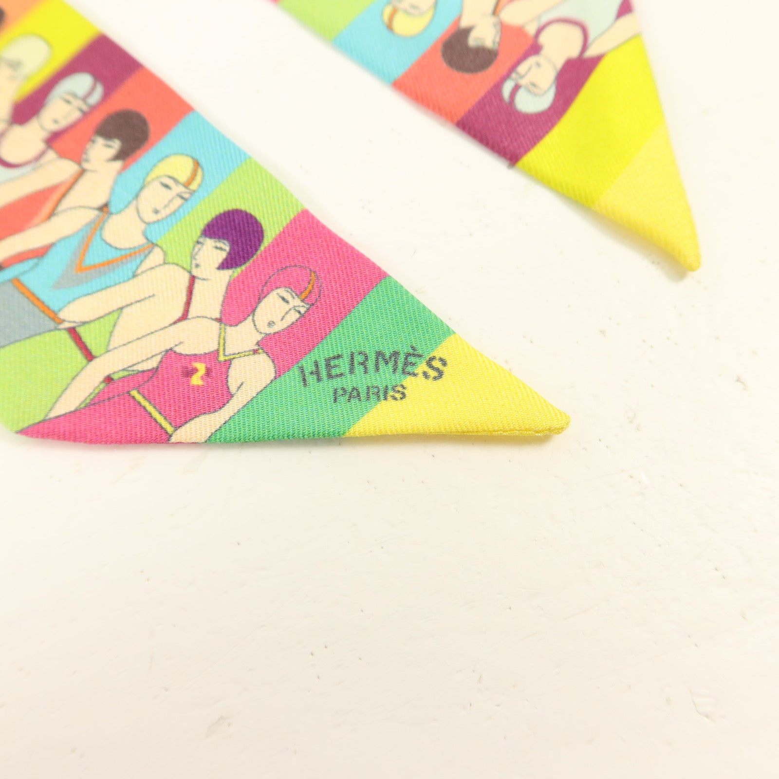 HERMES 絲質Twilly絲巾