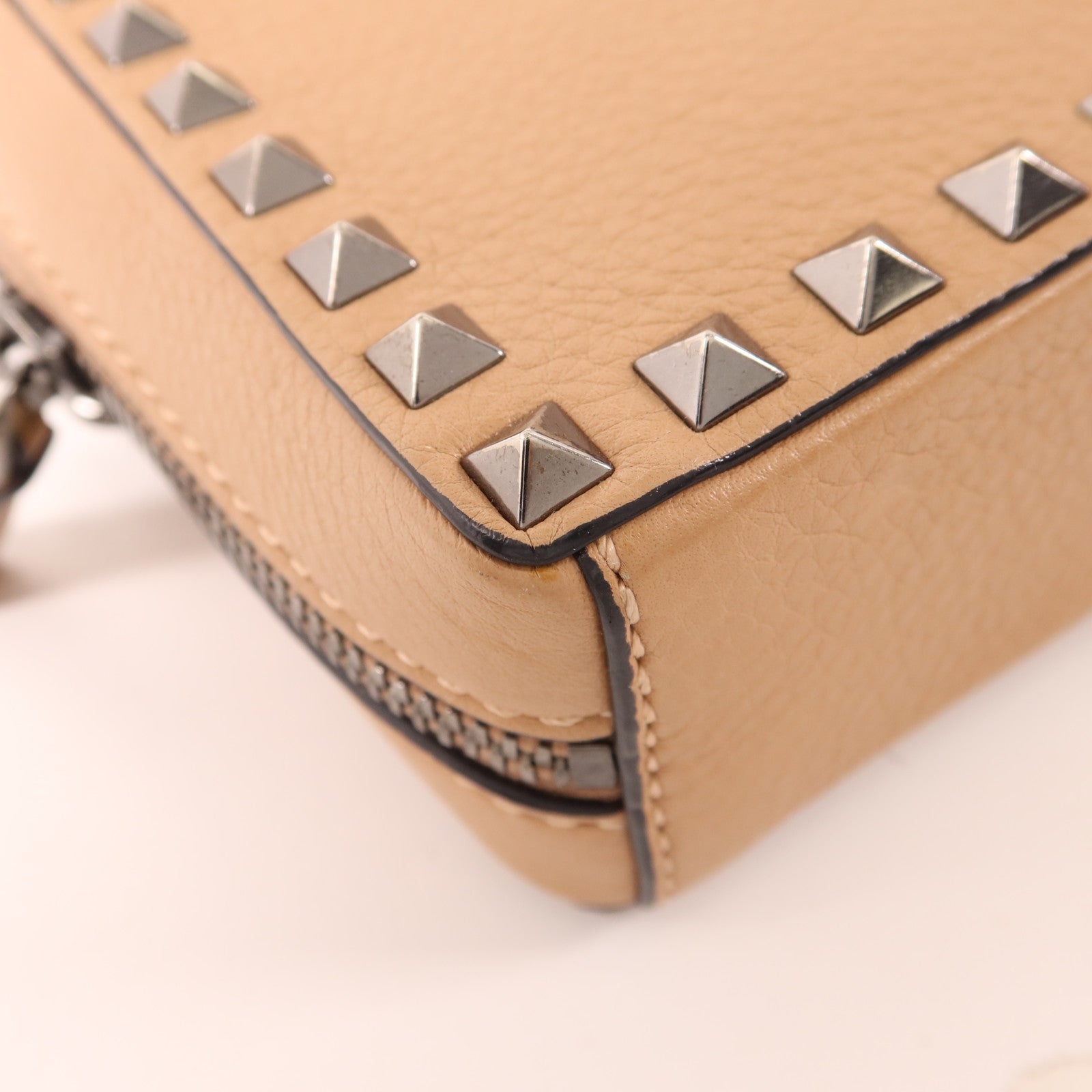 Valentino 牛皮皮革Rockstud Shoulder Bag手拿肩背兩用袋