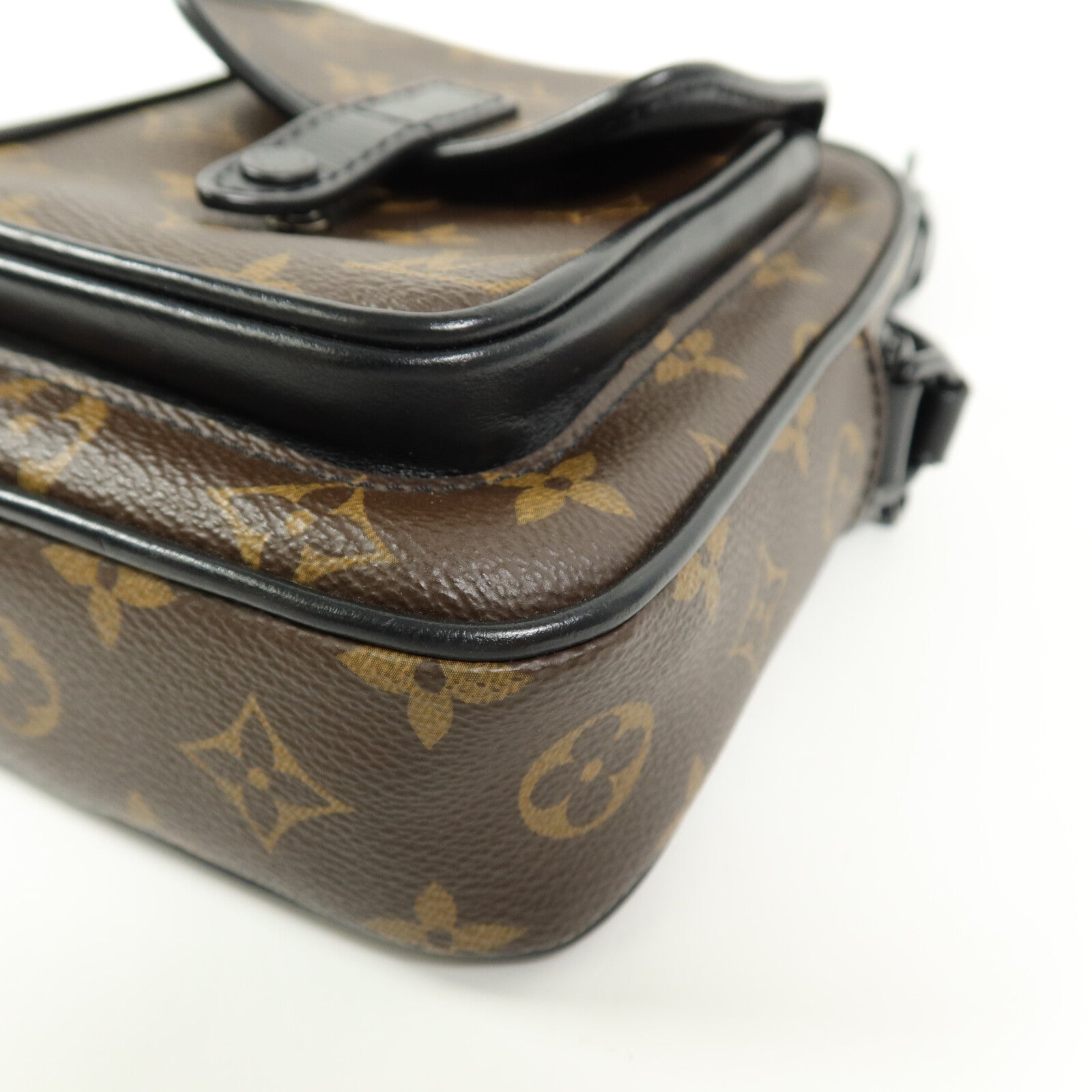 LOUIS VUITTON Monogram Macassar Christopher Wearable Wallet肩背袋