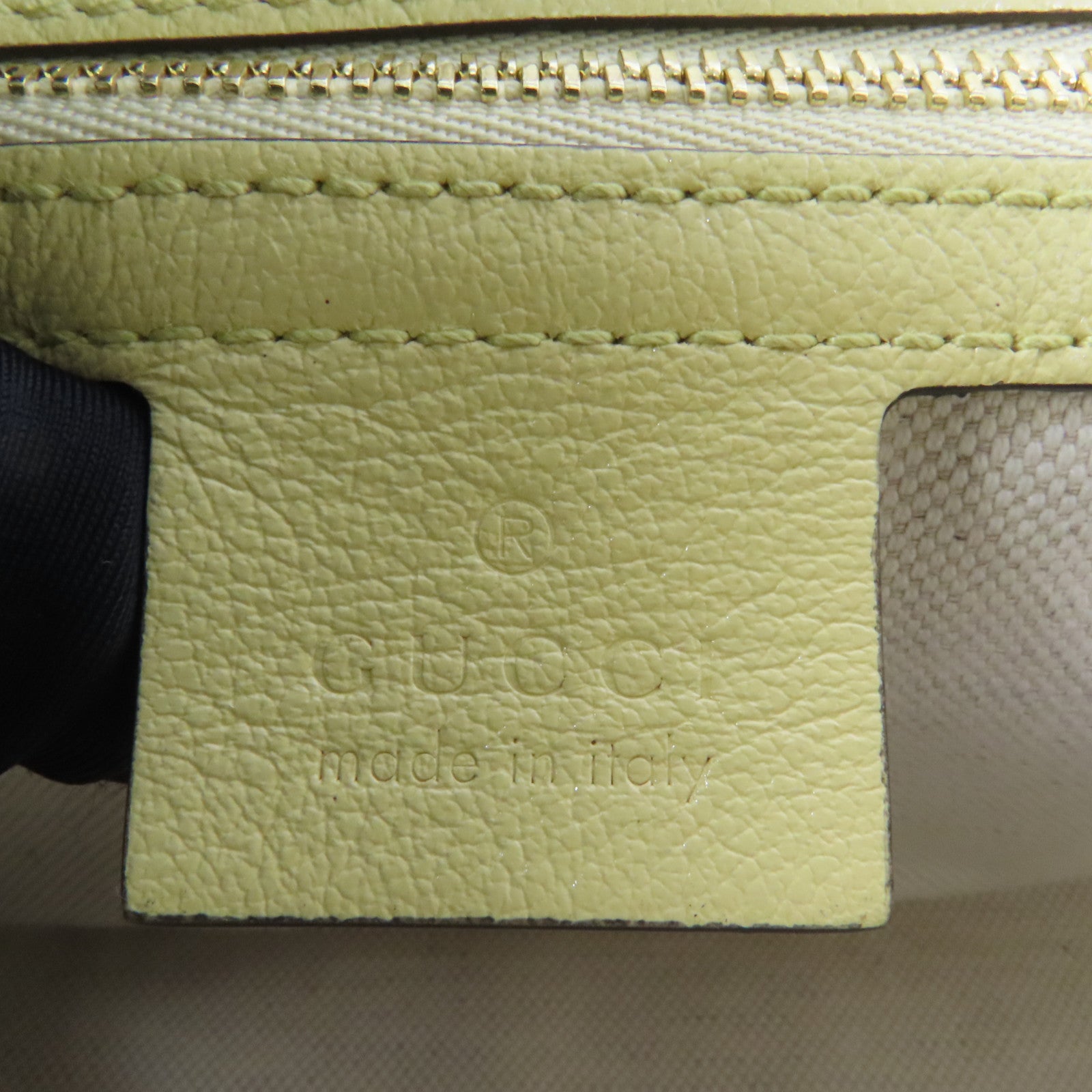 GUCCI 【激減優惠】GG Marmont Shoulder Bag鏈帶肩背袋