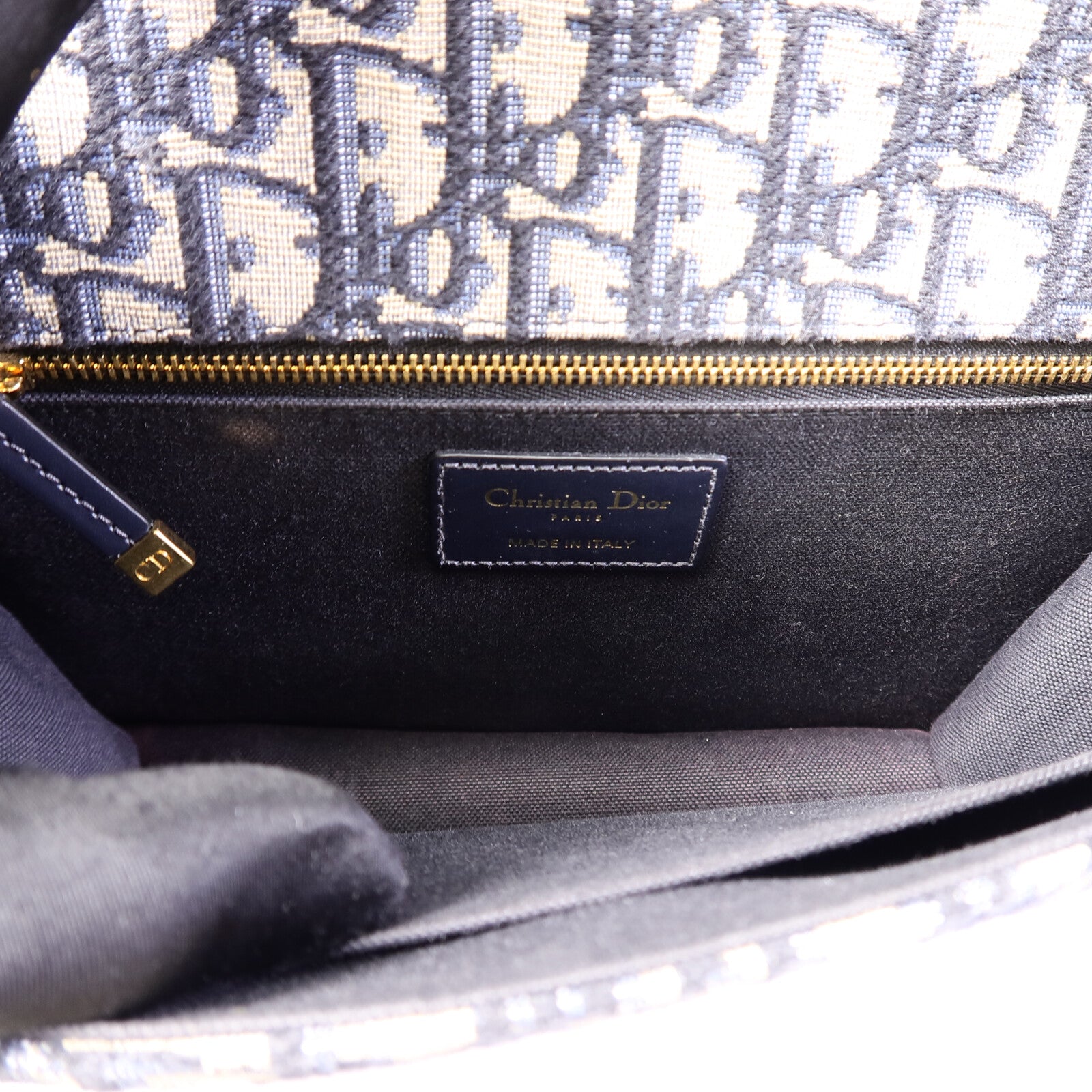 Dior 帆布Montaigne 30肩背袋