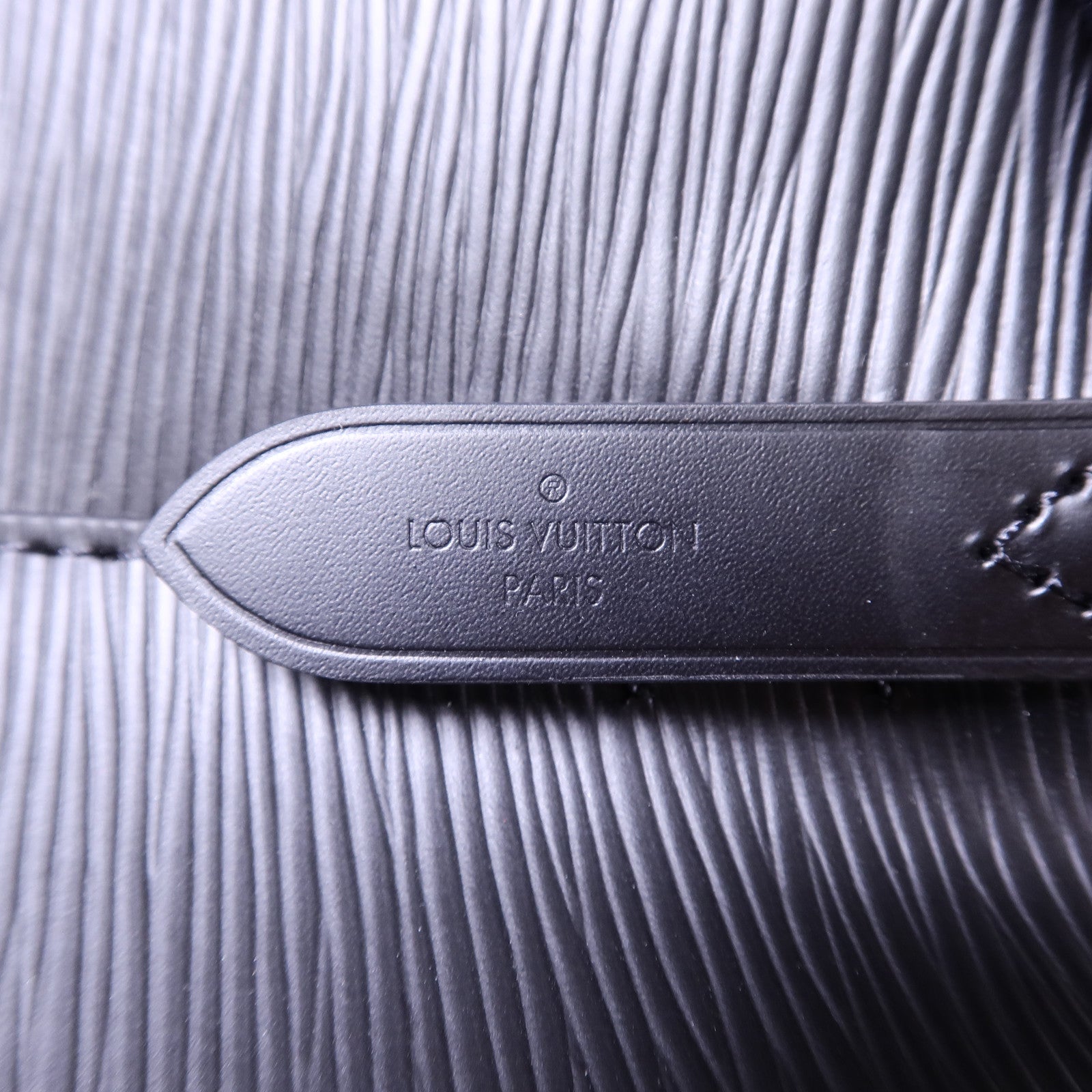 LOUIS VUITTON Epi Neo Noe MM銀扣手挽肩背兩用袋