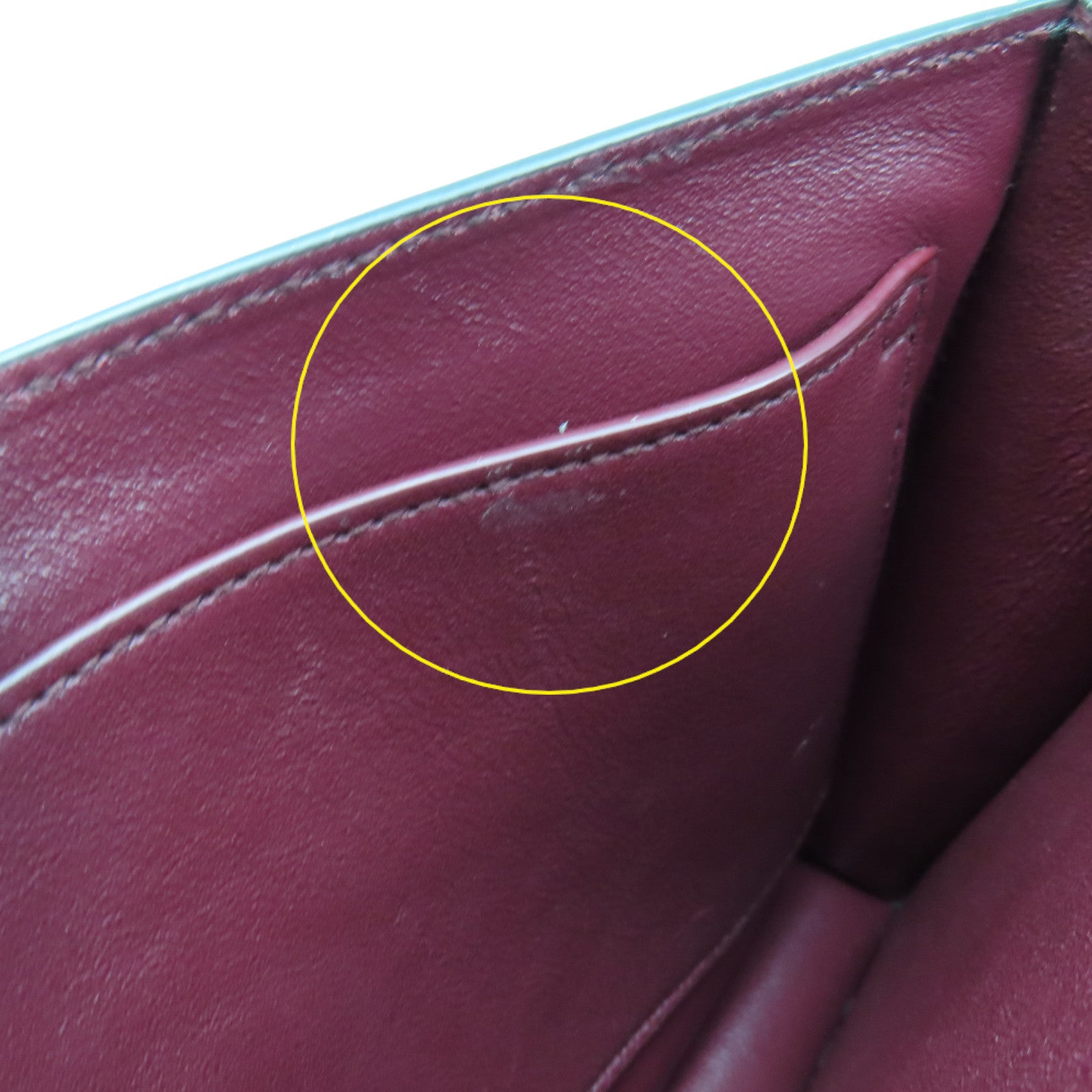 YVES SAINT LAURENT 牛皮皮革Shoulder Bag肩背袋軍綠色