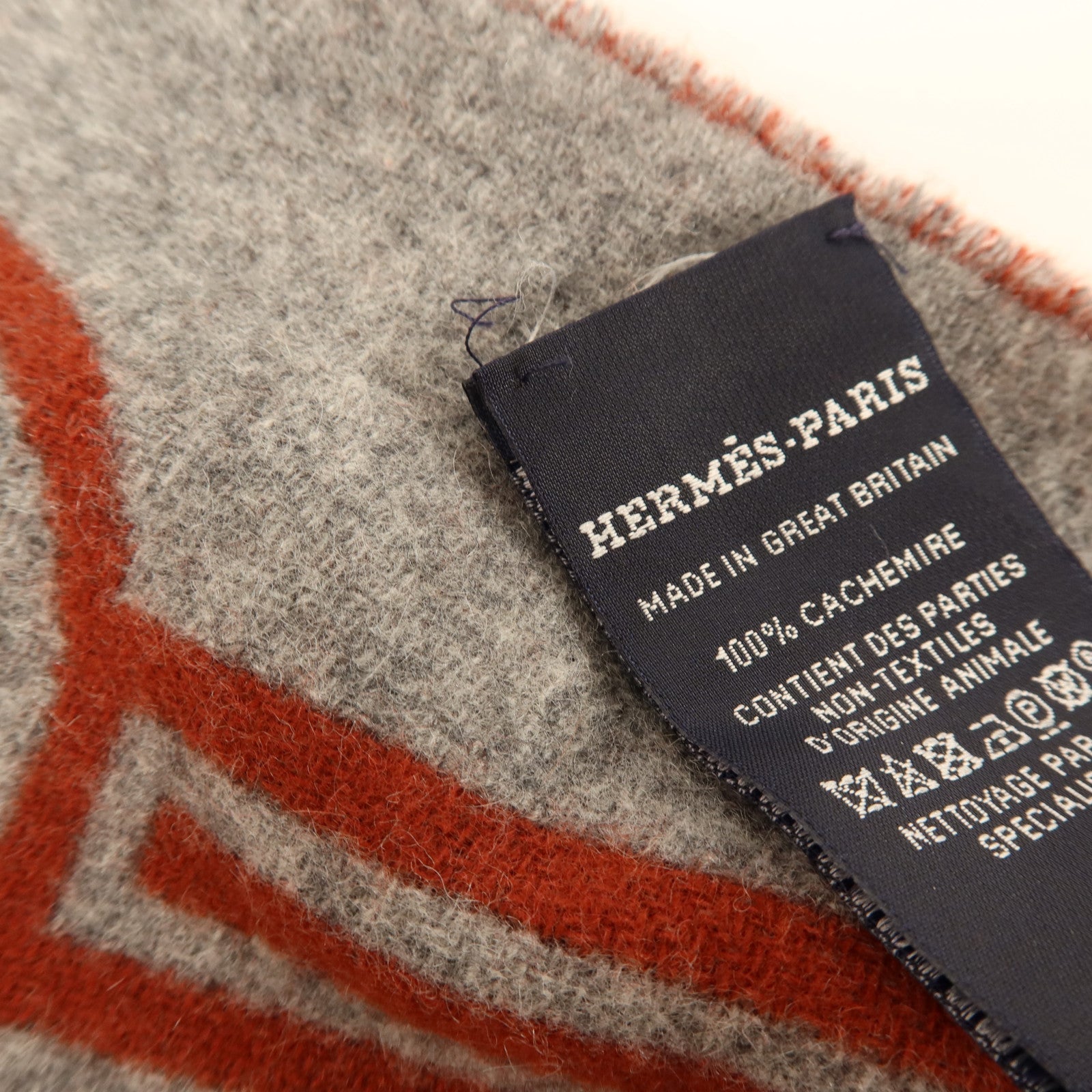 HERMES 【激減優惠】羊絨Casaque Porte-Clefs Scarf 160x30cm圍巾