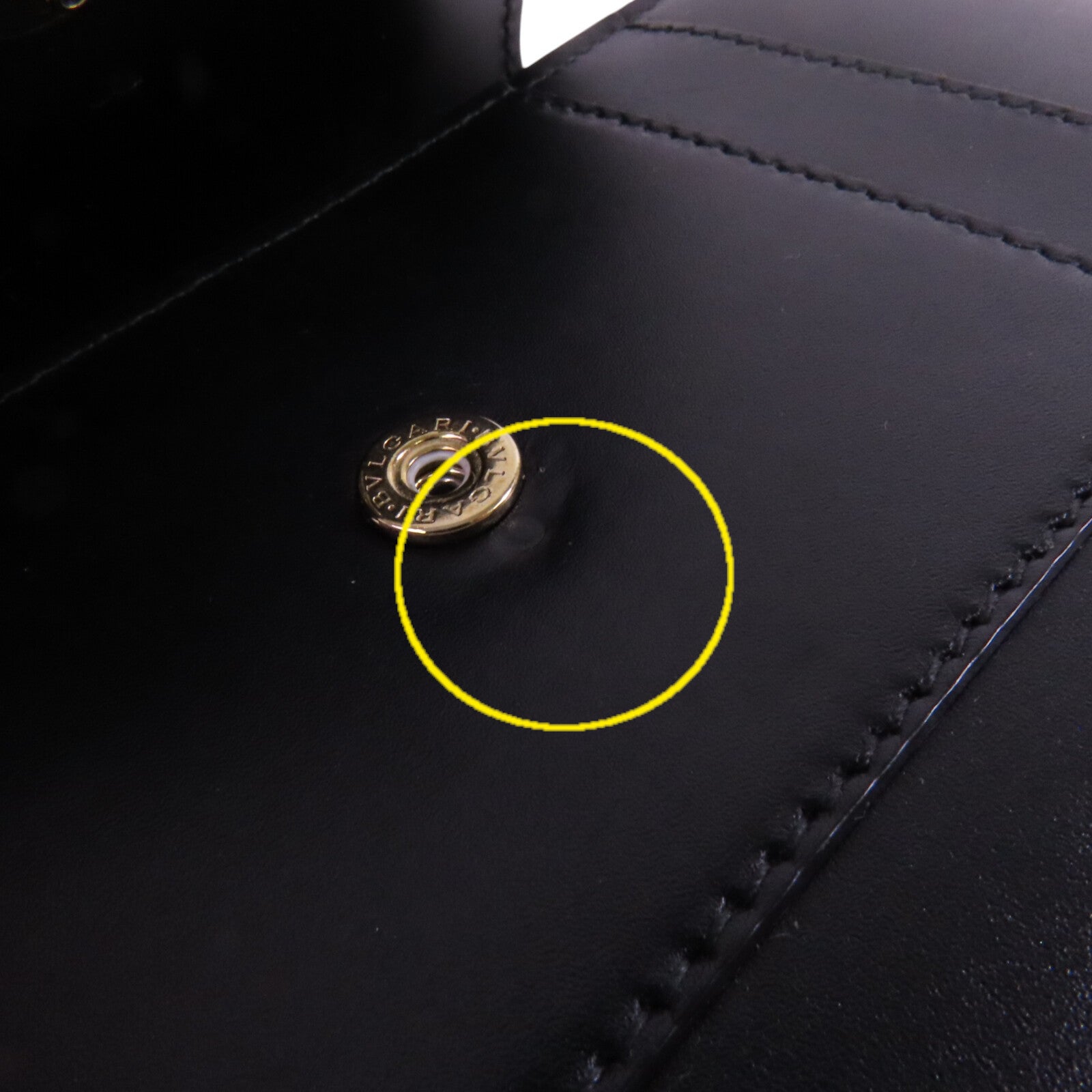 BVLGARI 牛皮皮革Chain Shoulder Bag金扣鏈帶肩背袋