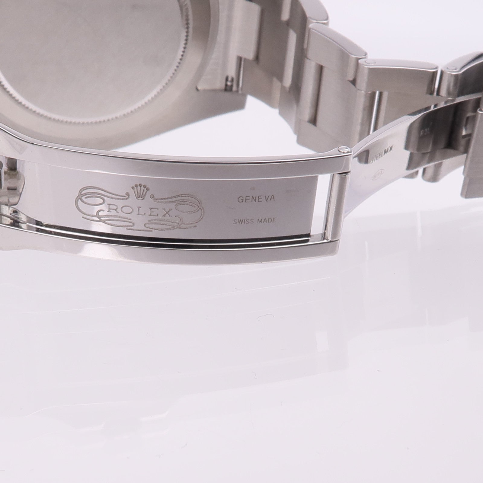 ROLEX Explorer II 216570