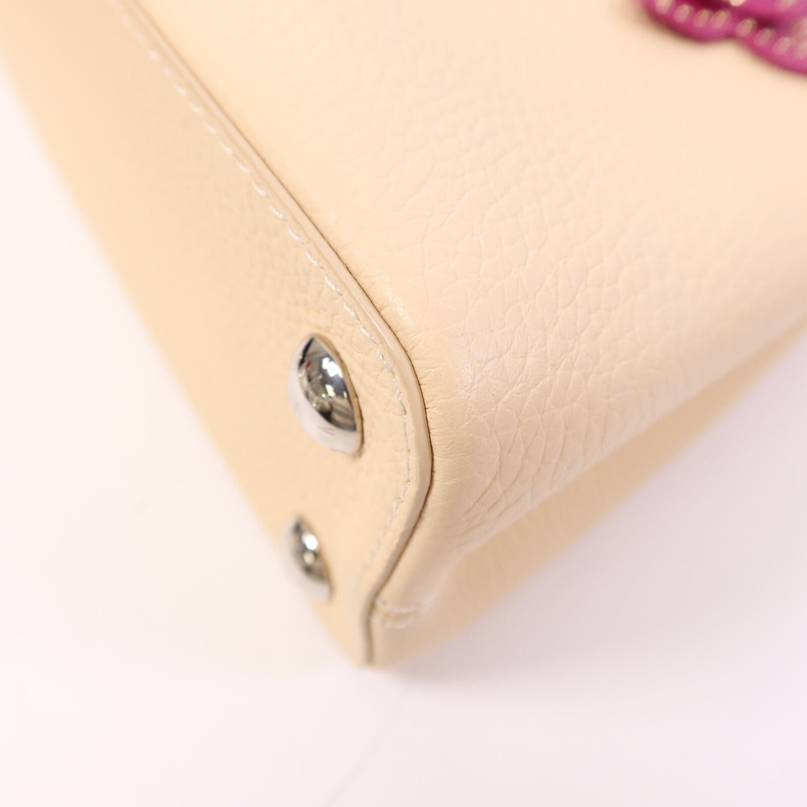 LOUIS VUITTON 【激減優惠】Taurillon Capucines BB銀扣手挽肩背兩用袋