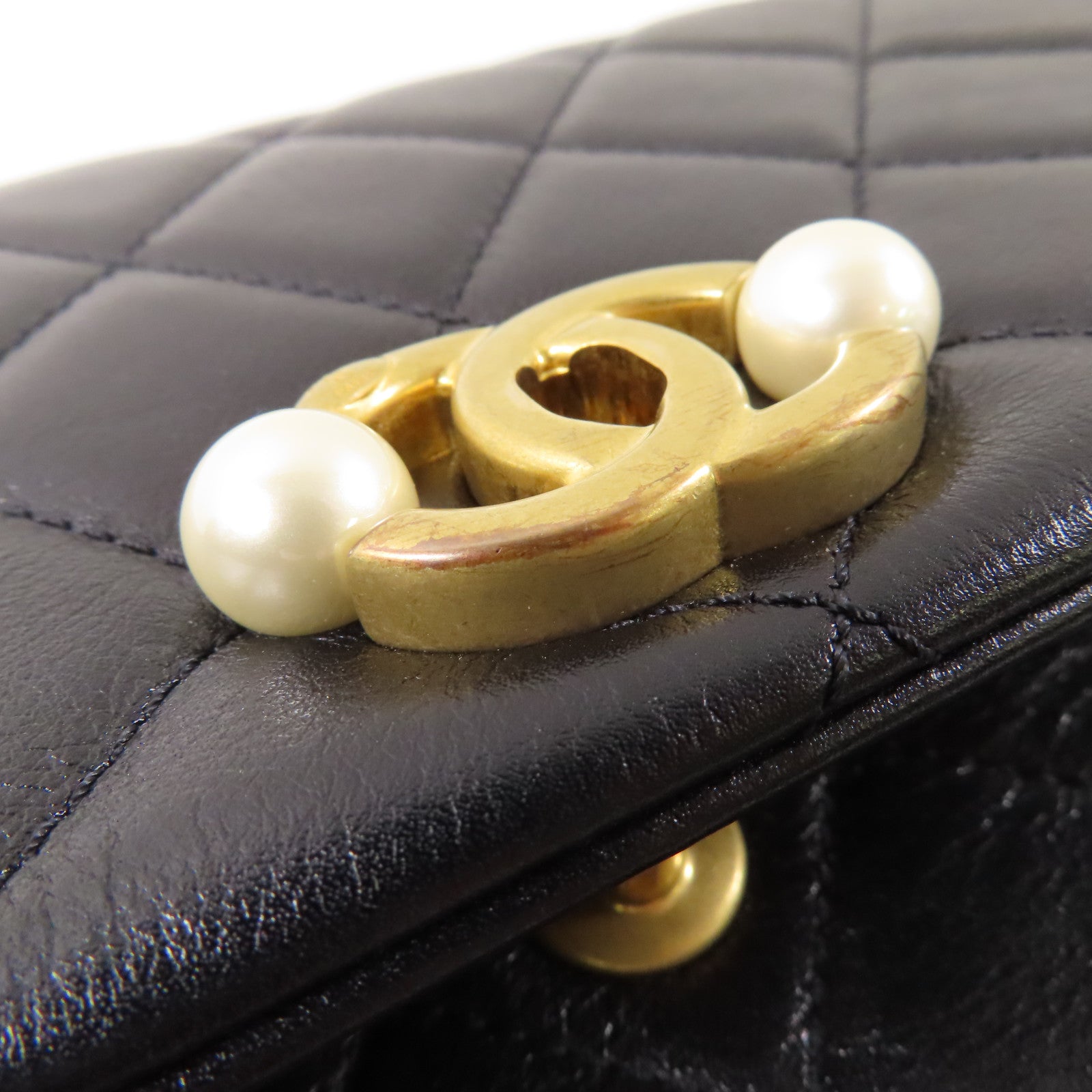 CHANEL 【激減優惠】牛皮皮革Chain Shoulder金扣鏈帶肩背袋