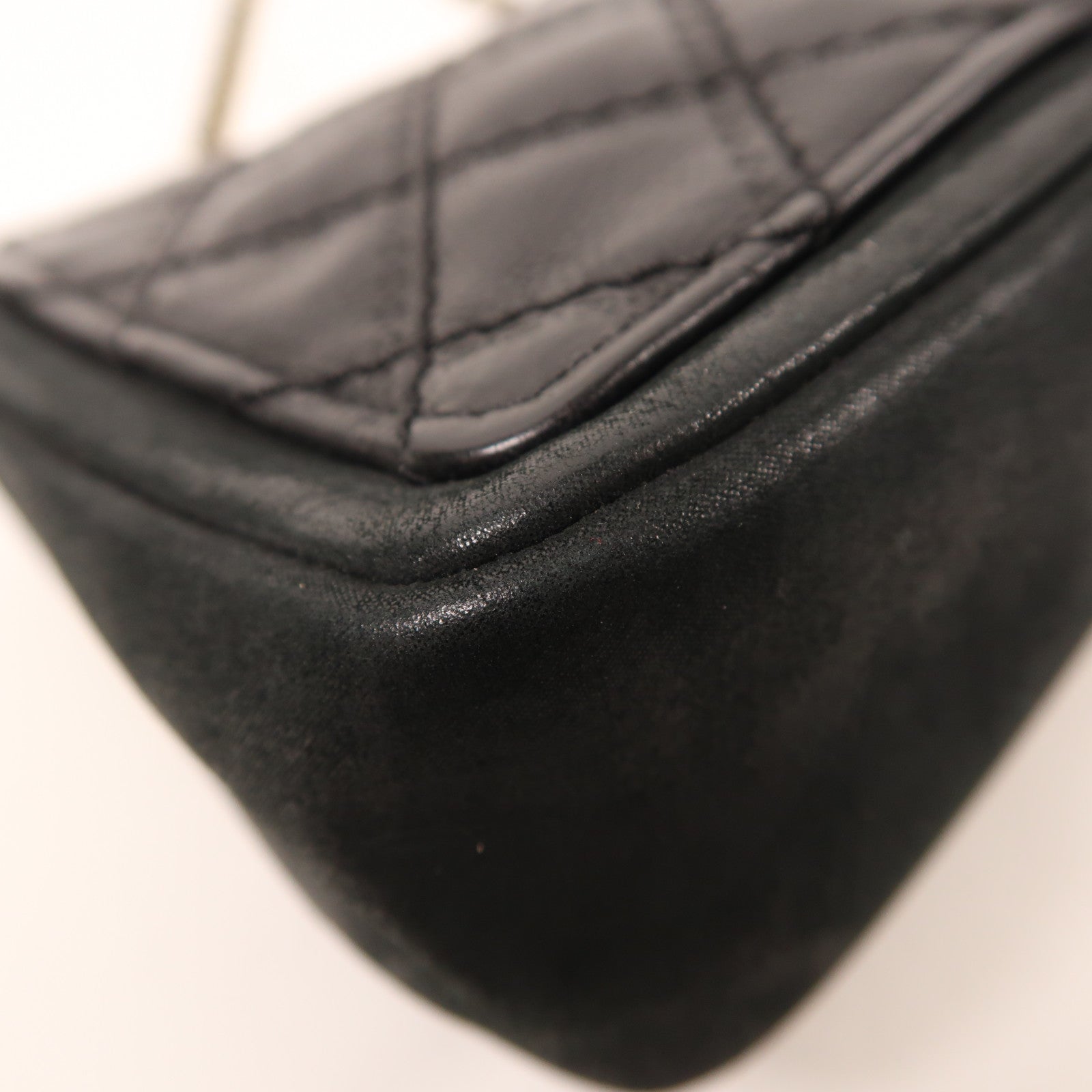 CHANEL 牛皮皮革Chain Shoulder金扣鏈帶肩背袋