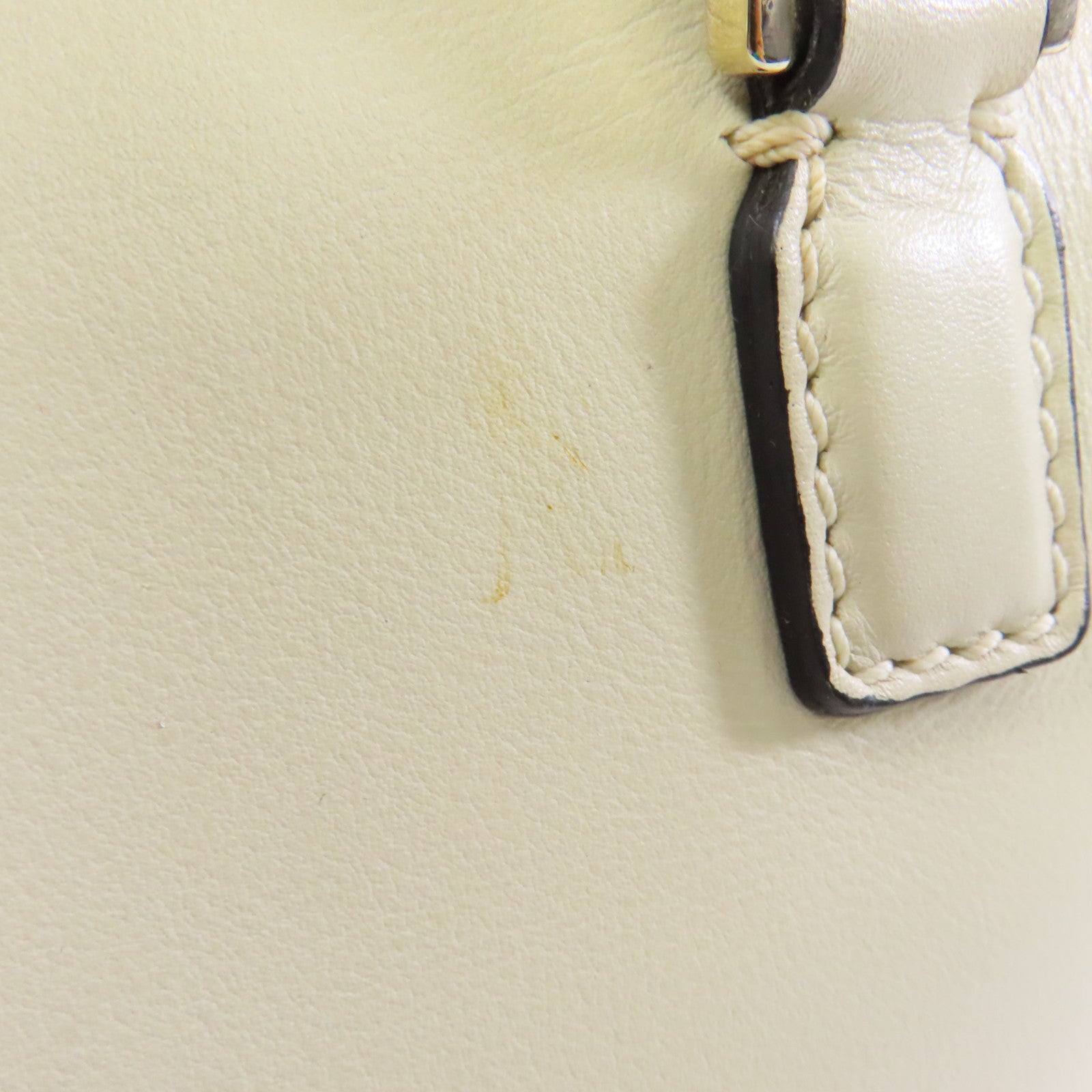 Valentino 牛皮皮革2 Way Shoulder金扣手挽肩背兩用袋白色