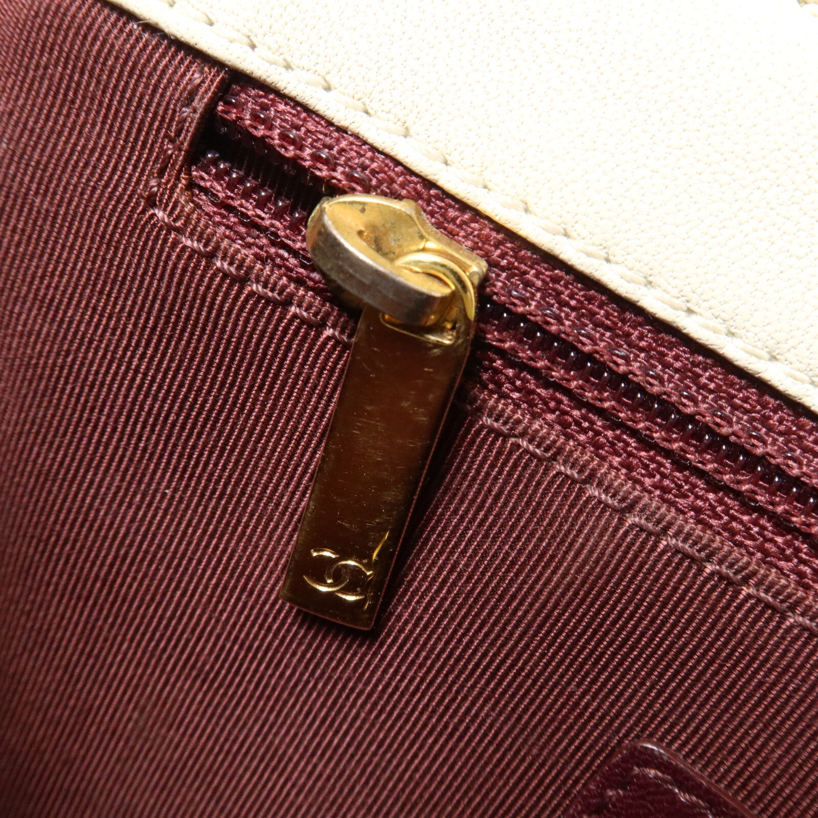 CHANEL 羊皮皮革Mademoiselle Vintage Flap Bag鏈帶肩背袋