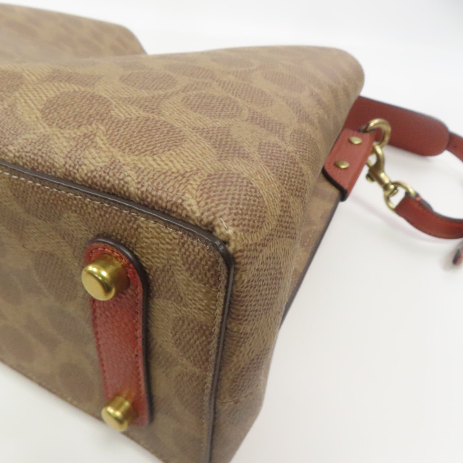 COACH 塗層帆布Shoulder Bag金扣手挽肩背兩用袋啡色