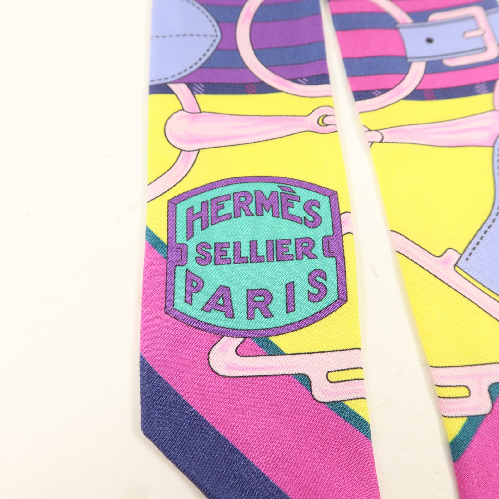 HERMES 絲質Twilly絲巾