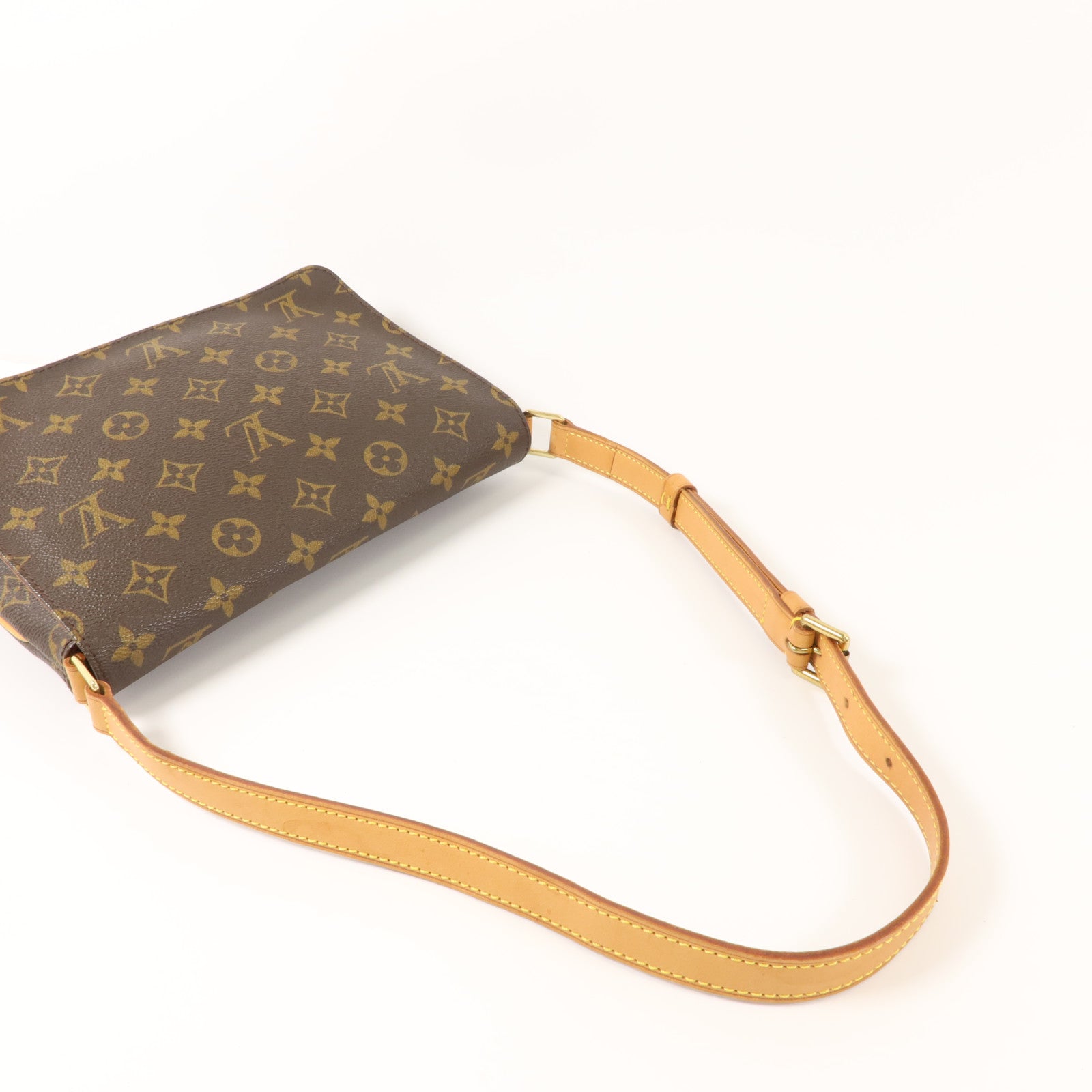 LOUIS VUITTON Monogram Musette Tango Short金扣肩背袋