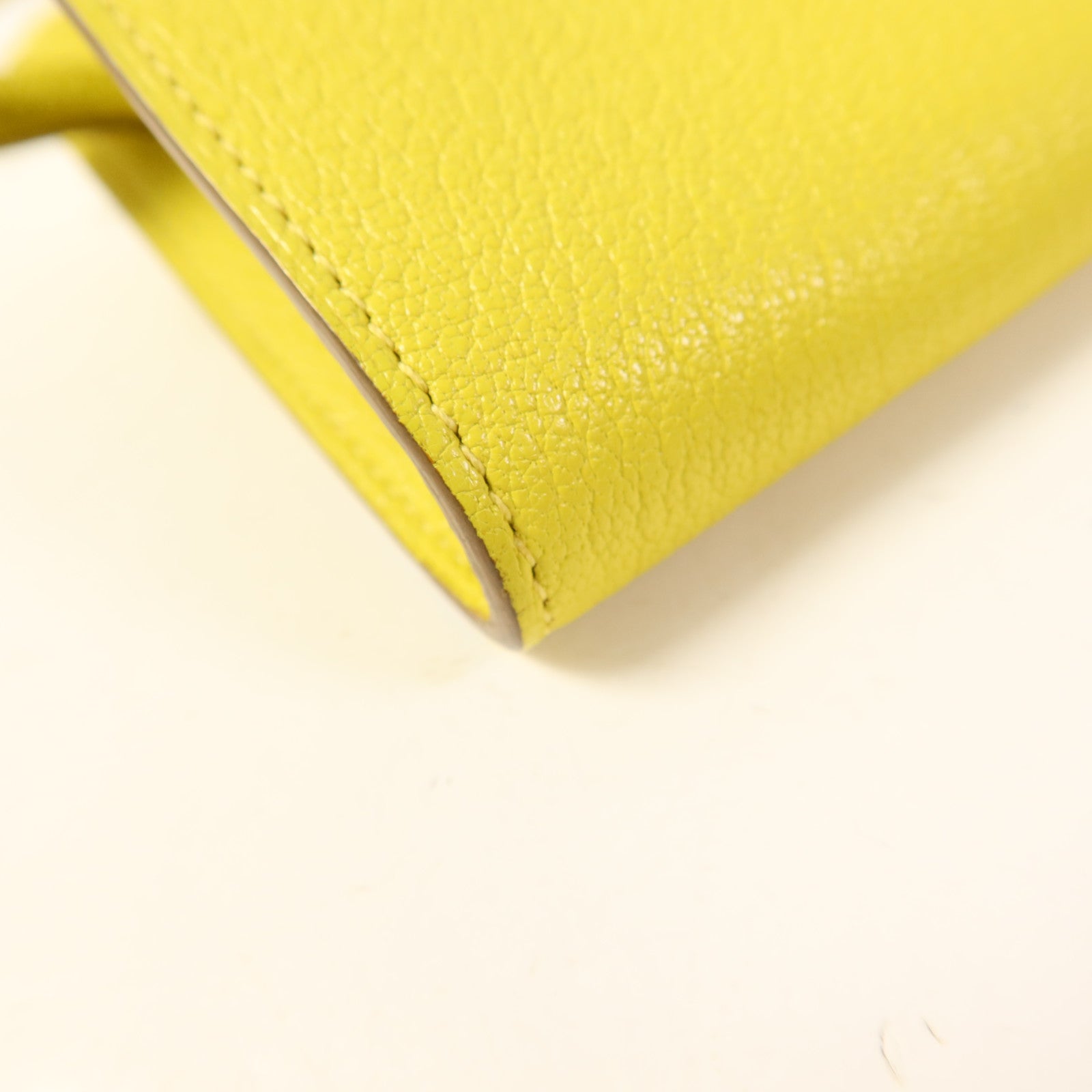 HERMES Chevre皮革Kelly To Go金扣肩背袋Lime