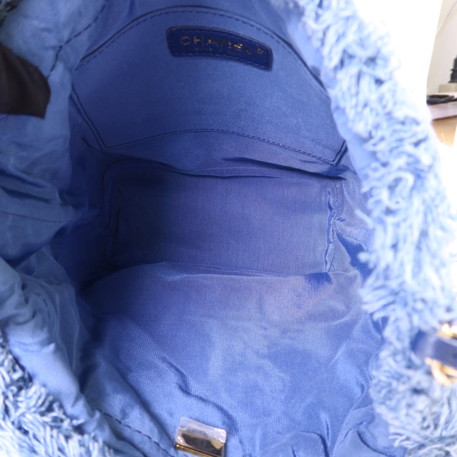 CHANEL 【激減優惠】牛仔布料Denim Mood Chain Bucket Bag金扣鏈帶肩背袋