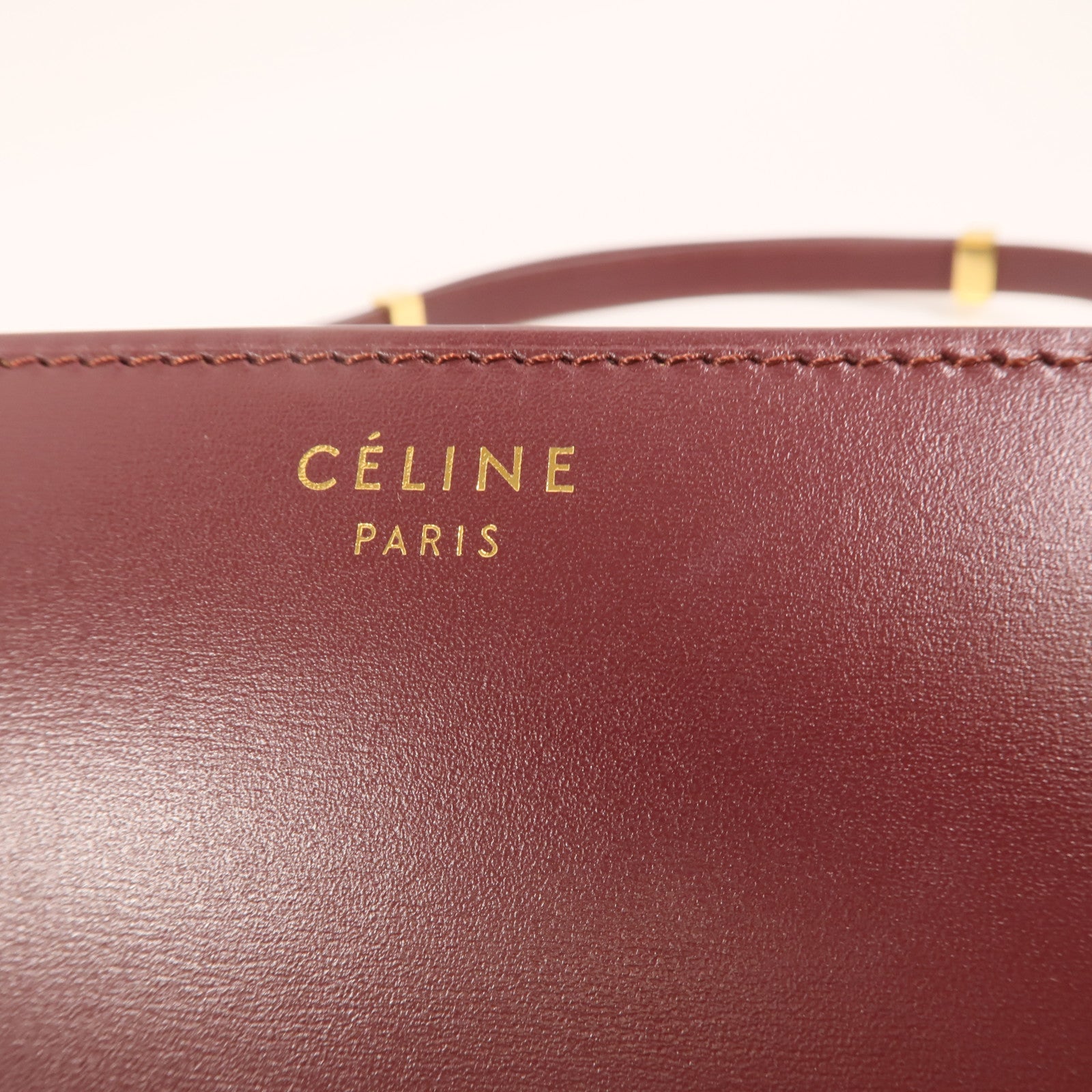 CELINE 牛皮皮革Classic Box金扣肩背袋