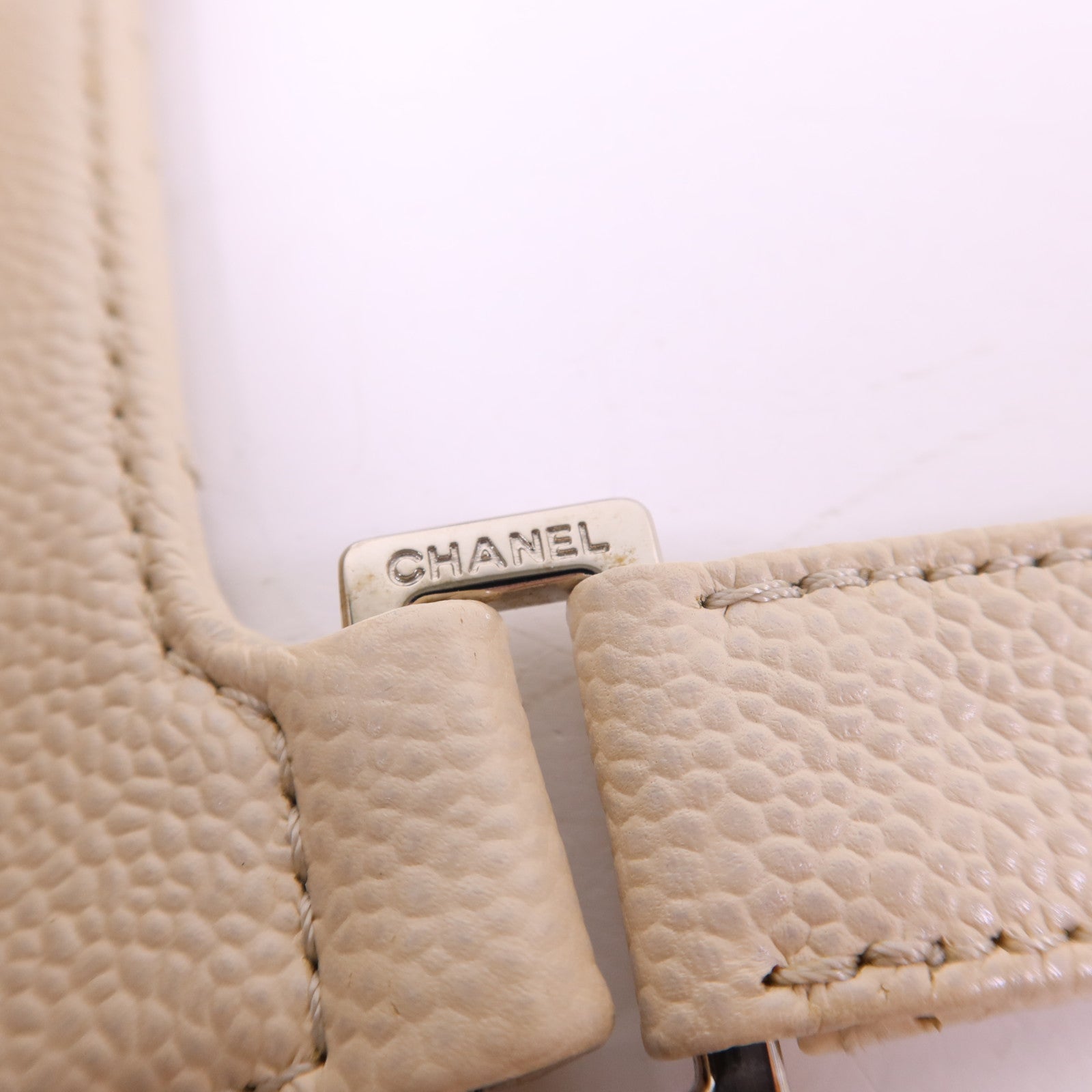 CHANEL 牛皮皮革Shoulder Bag銀扣肩背袋