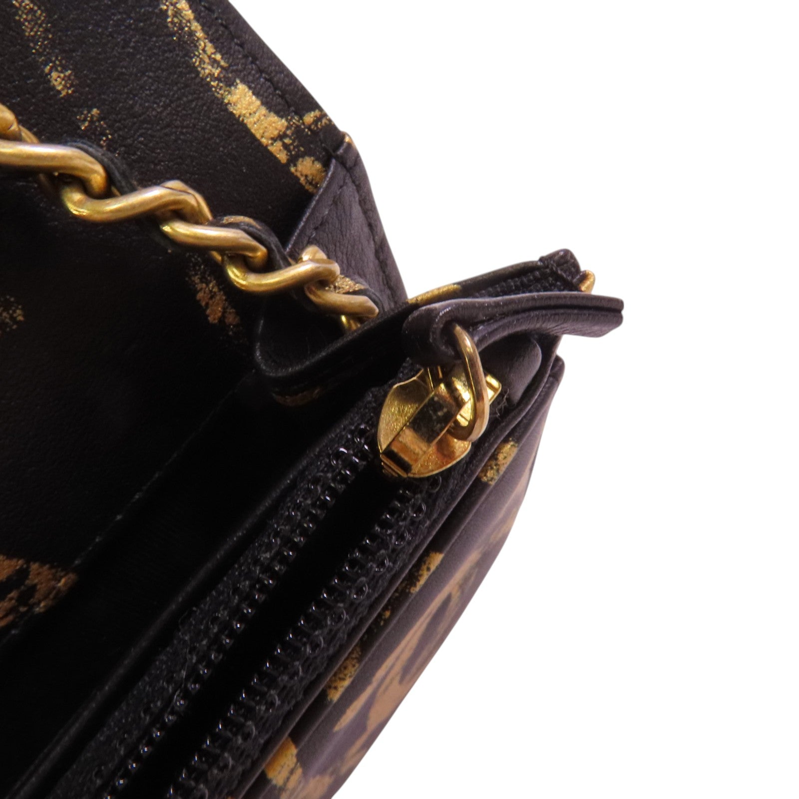 CHANEL 牛皮皮革WOC Wallet On Chain金扣鏈帶肩背袋