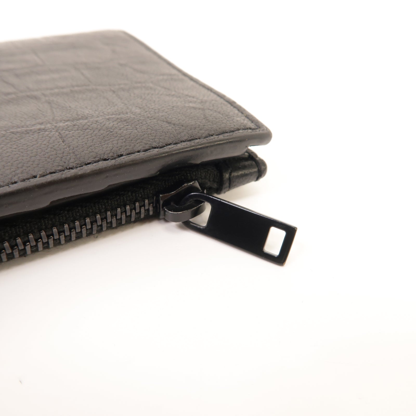 SAINT LAURENT 牛皮皮革Wallet銀扣錢包黑色