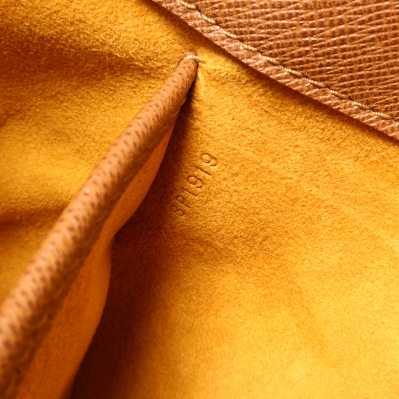 LOUIS VUITTON Monogram Musette Tango Short金扣肩背袋