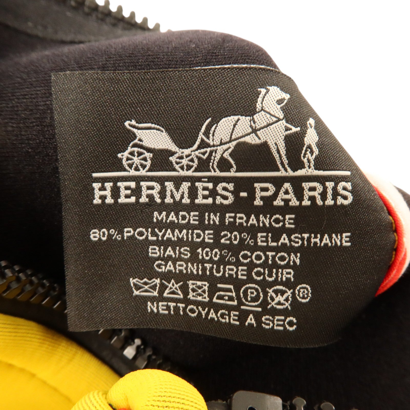 HERMES 尼龍Neobain Case MM手拿包Jaune Ambre
