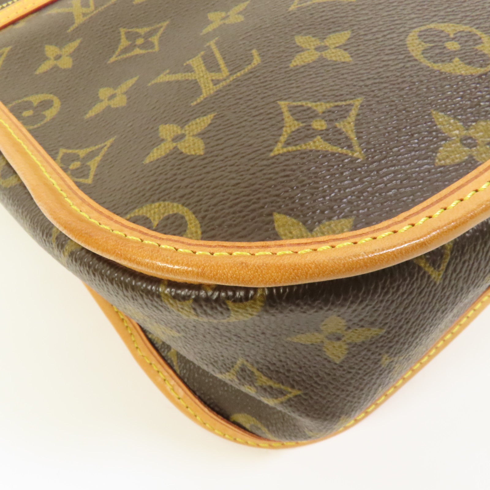 LOUIS VUITTON Monogram Bosphore金扣肩背袋棕色