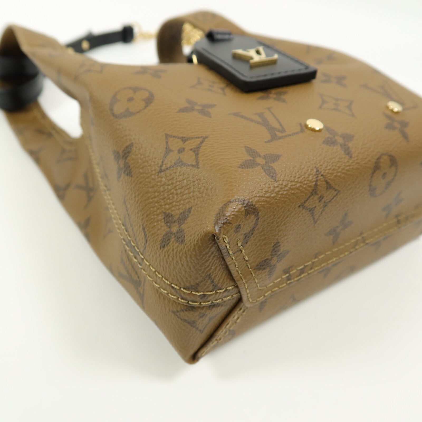 LOUIS VUITTON Monogram Reverse Atlantis BB金扣手挽肩背兩用袋