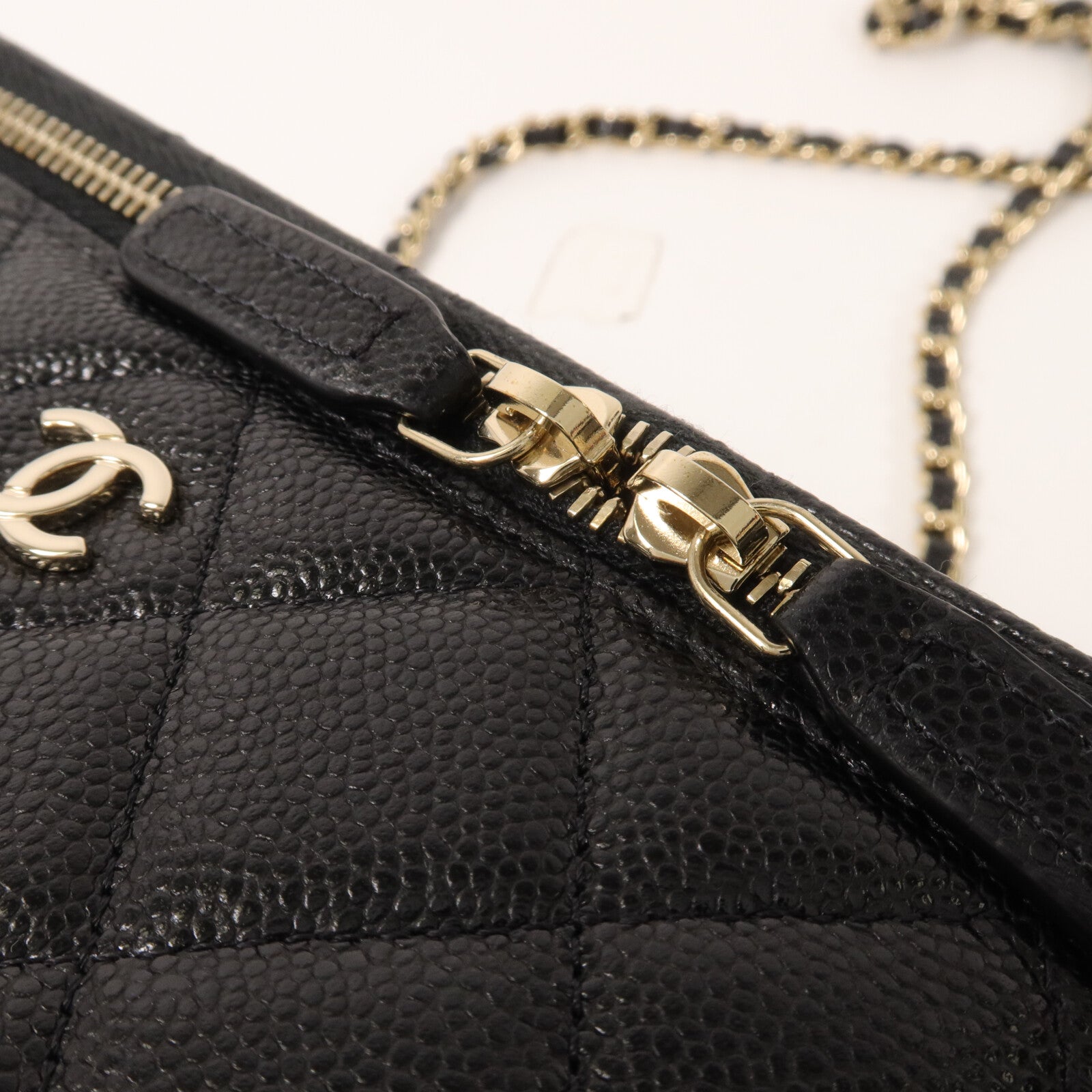 CHANEL 牛皮皮革Vanity Case鏈帶肩背袋