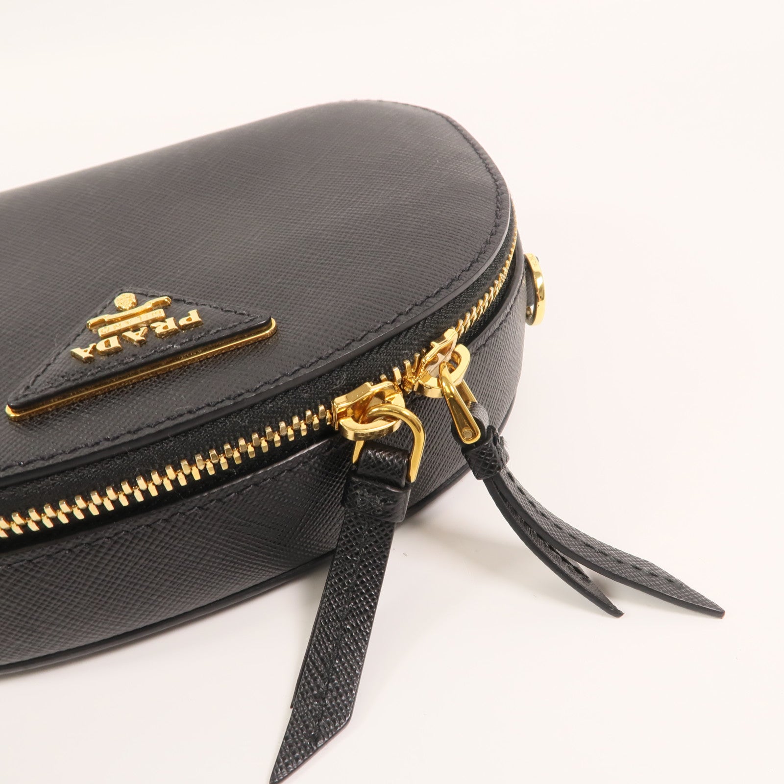 PRADA 牛皮皮革Belt Bag腰包