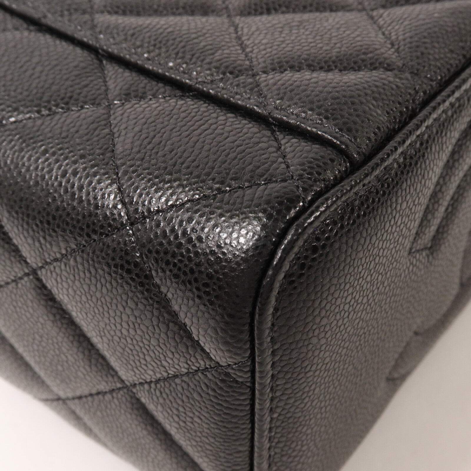 CHANEL 牛皮皮革Vanity Case鏈帶肩背袋