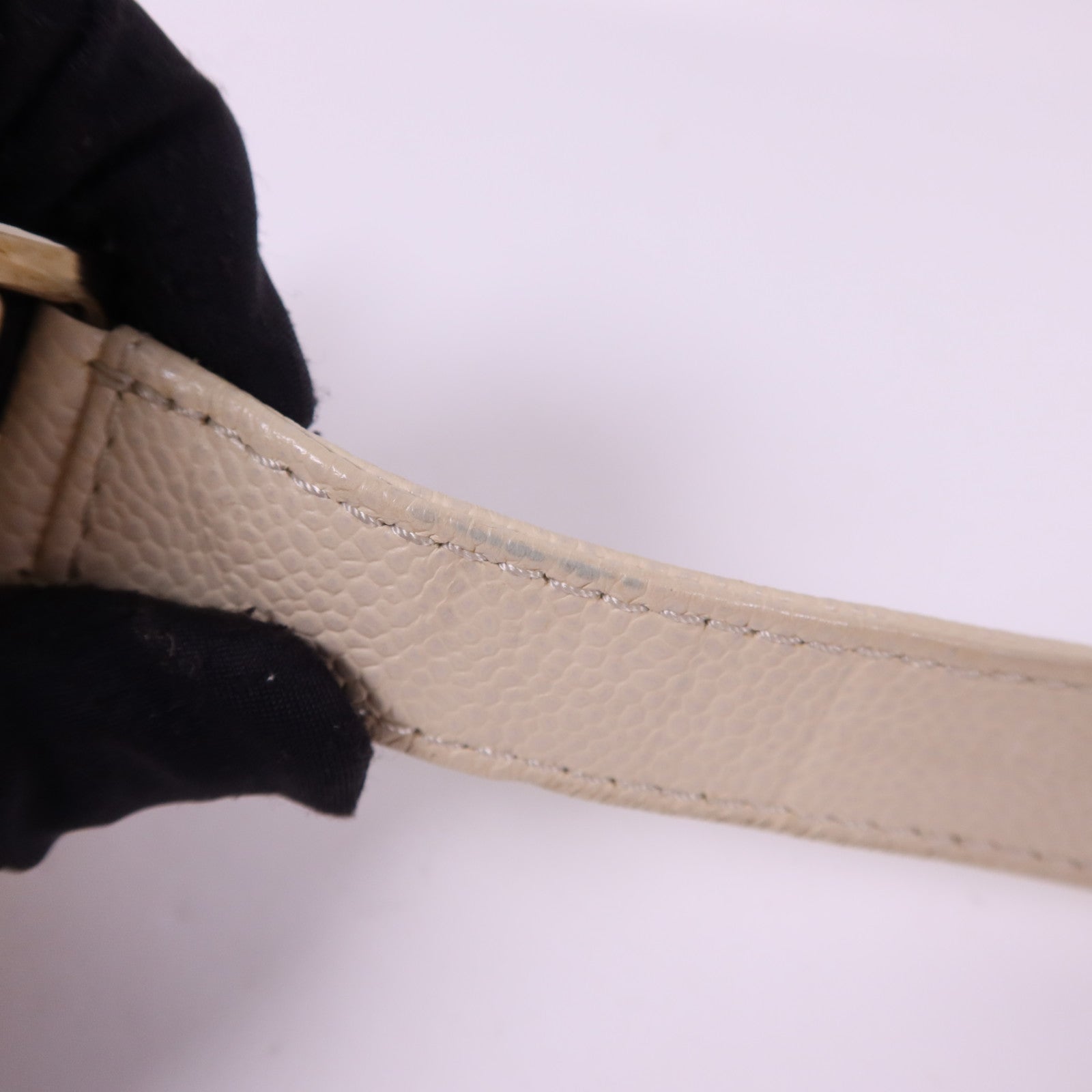 CHANEL 牛皮皮革Shoulder Bag銀扣肩背袋