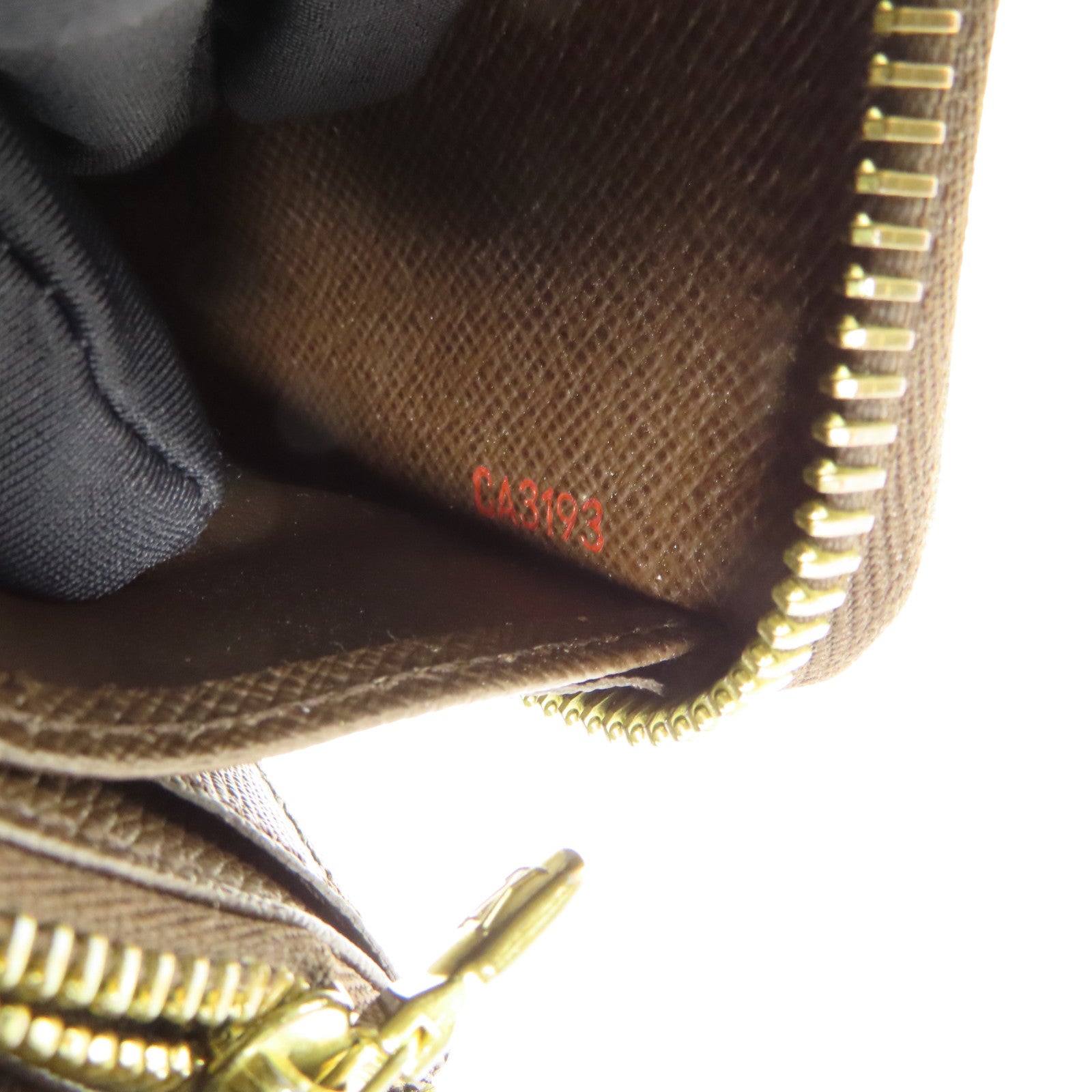 LOUIS VUITTON Damier Zippy Wallet金扣長錢包