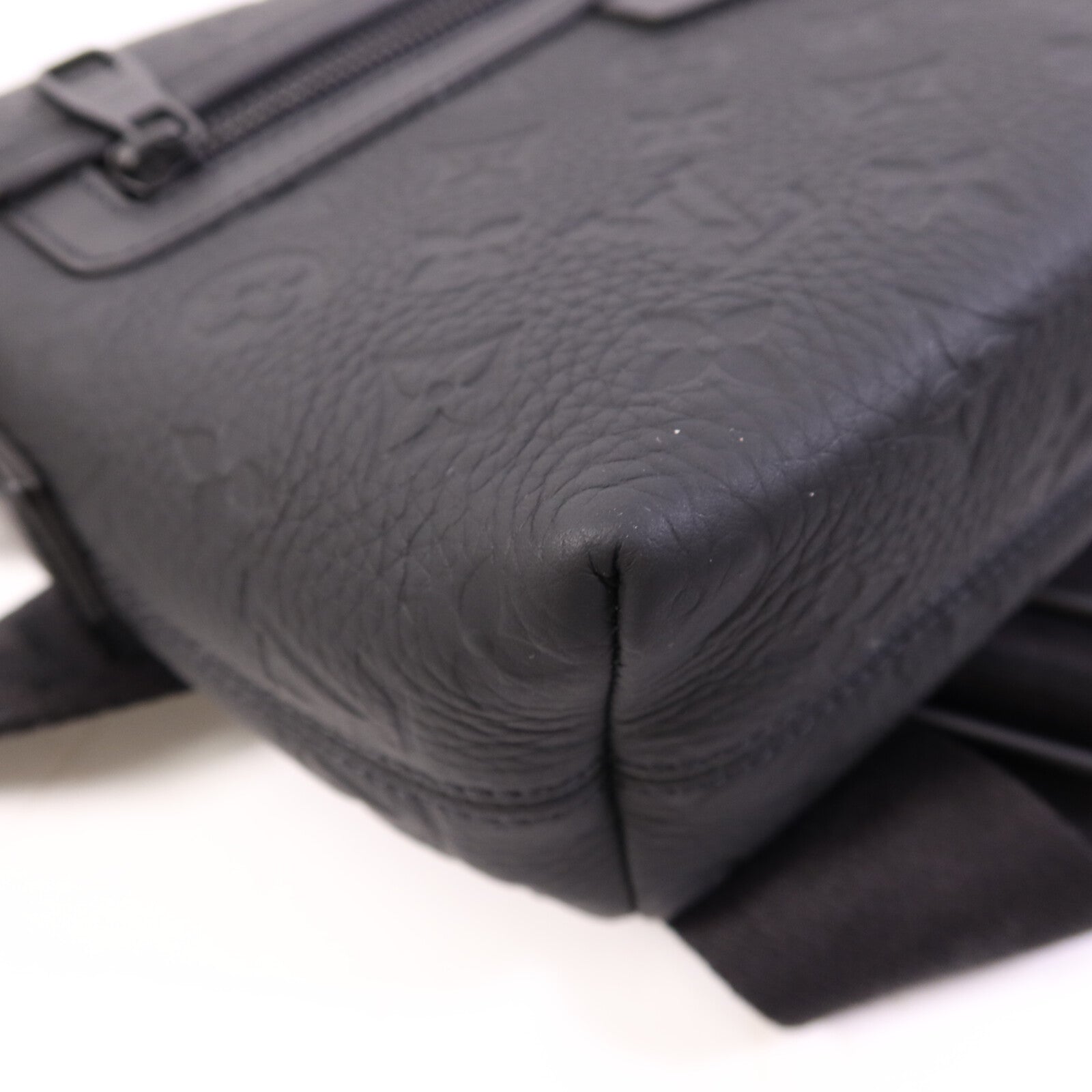 LOUIS VUITTON Taurillon Monogram S-Cape Messenger肩背袋