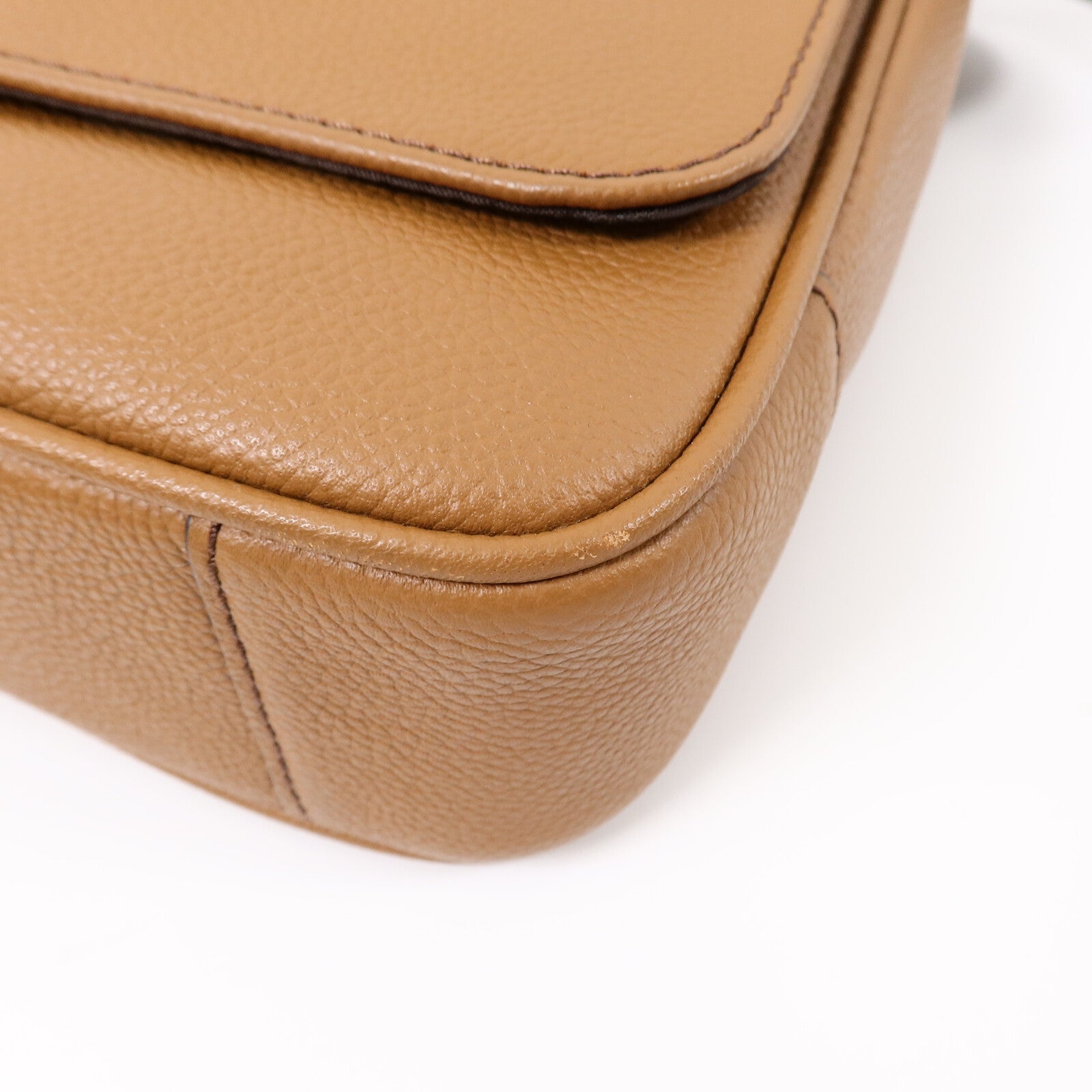 Michael Kors 牛皮皮革NS Messenger肩背袋