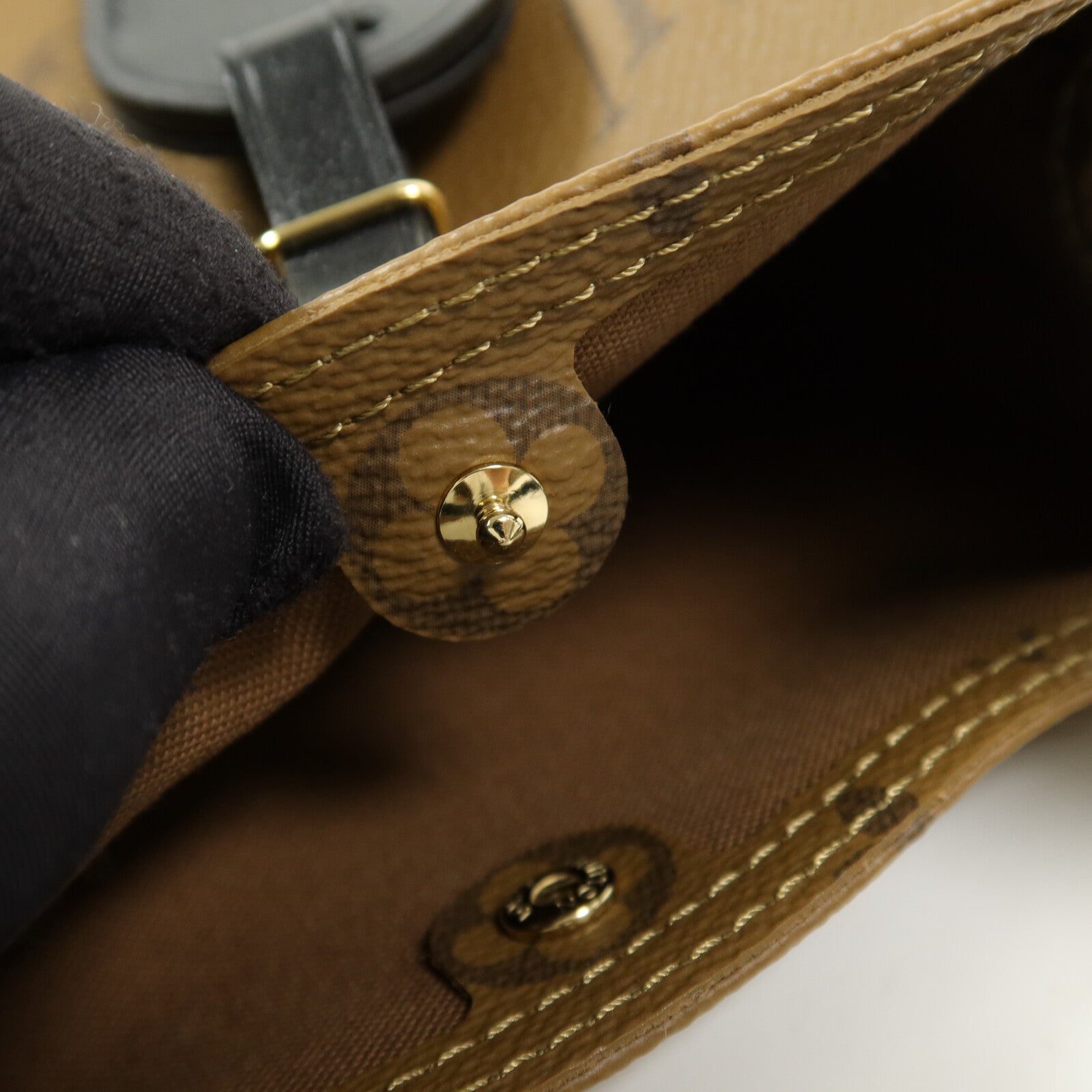LOUIS VUITTON Monogram Reverse Atlantis BB金扣手挽肩背兩用袋