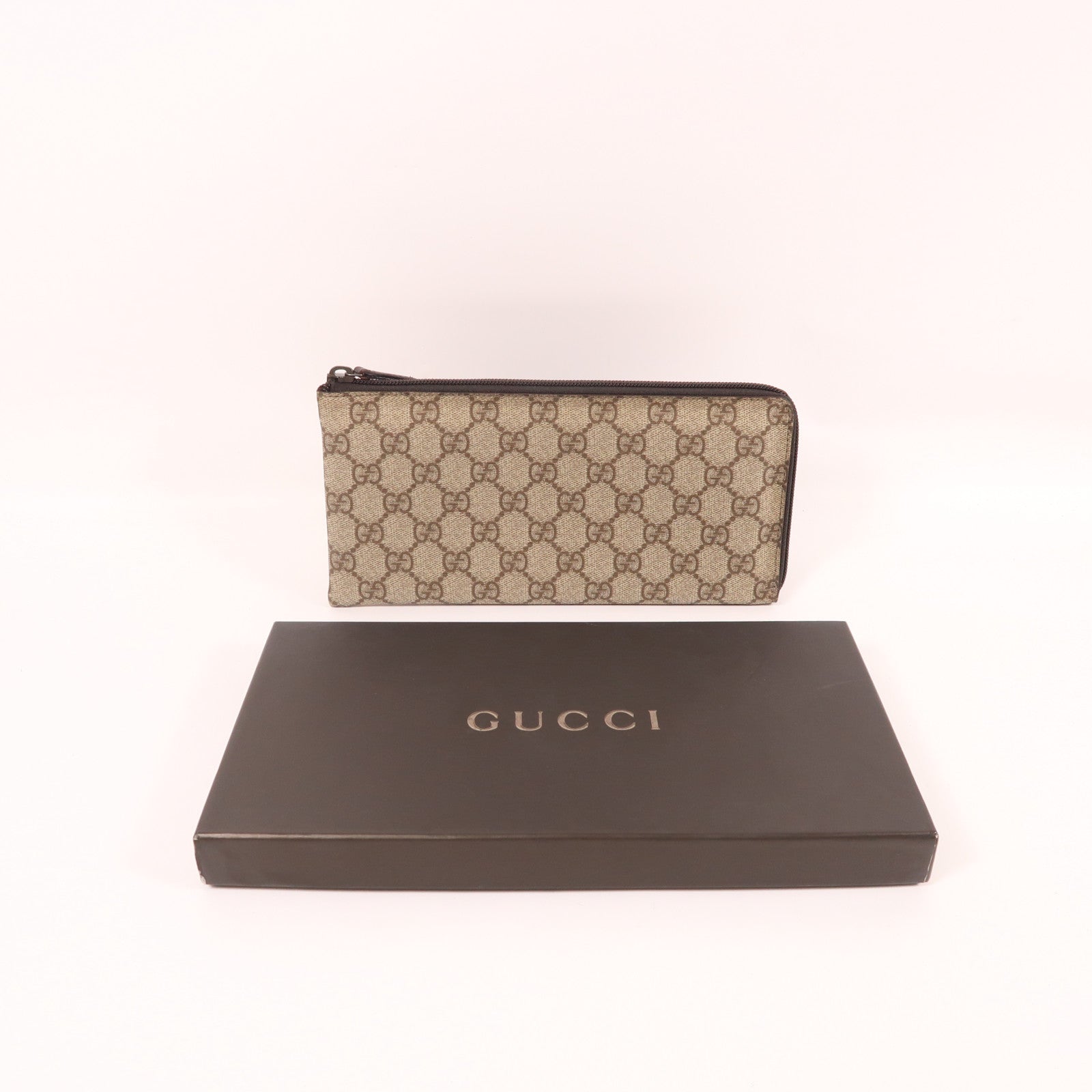 GUCCI 塗層帆布Pouch手拿包啡色