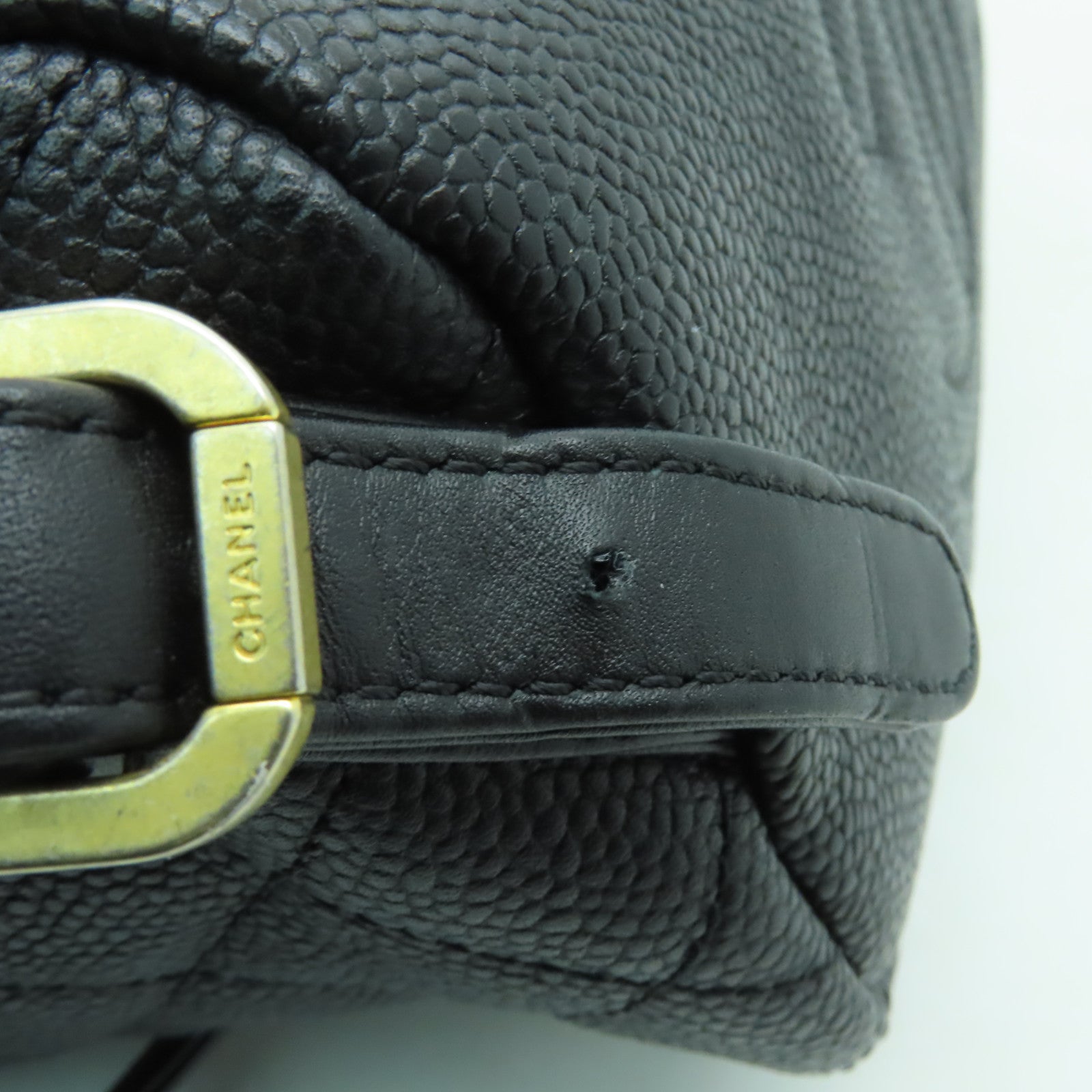 CHANEL 菱格Caviar皮革Backpack金扣背包黑色