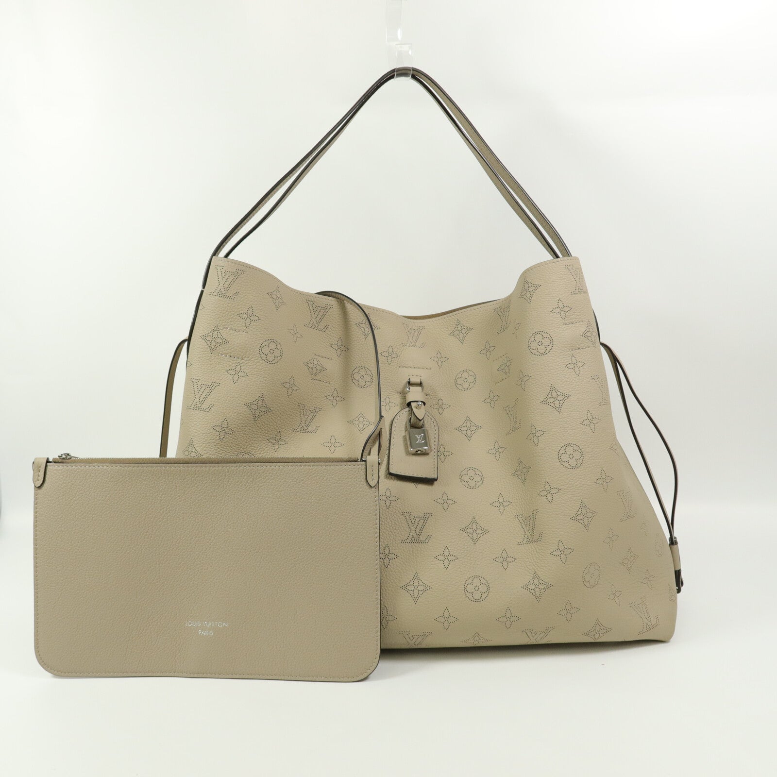 LOUIS VUITTON Monogram Mahina Boundless肩背袋