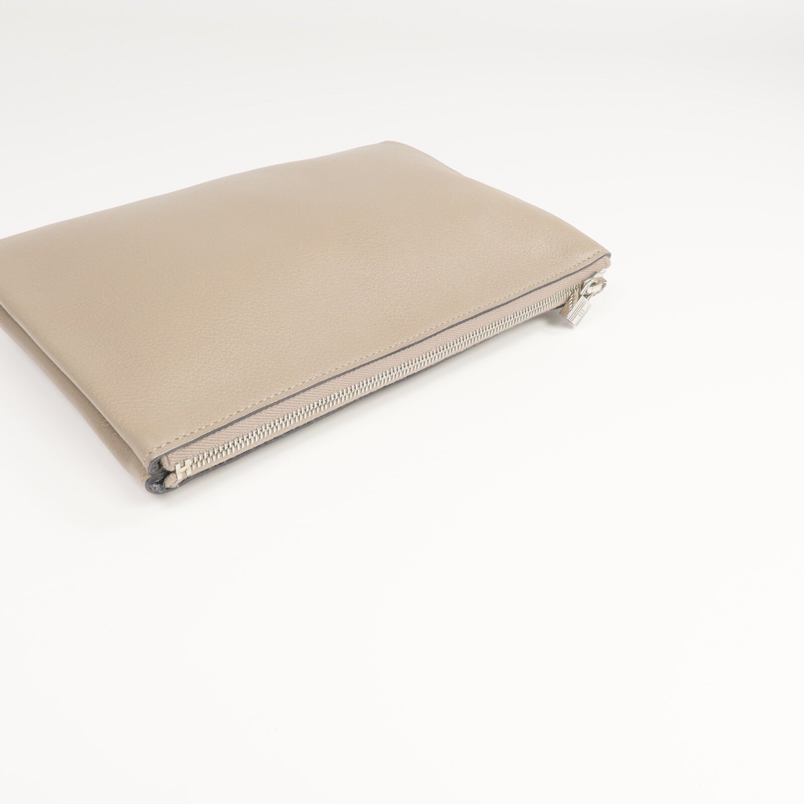 HERMES Evercolor皮革Atout 20 Pouch手拿包Gris Tourterelle