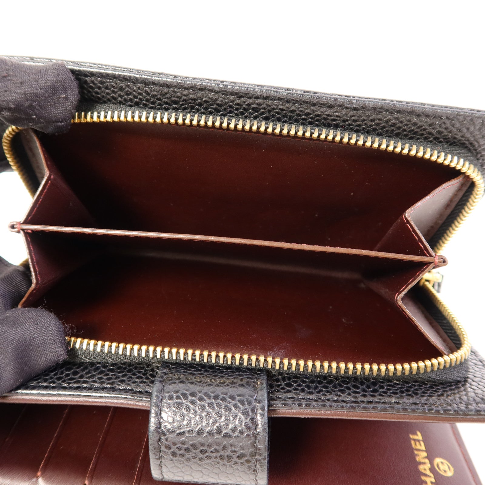 CHANEL 牛皮皮革Bifold Wallet金扣錢包