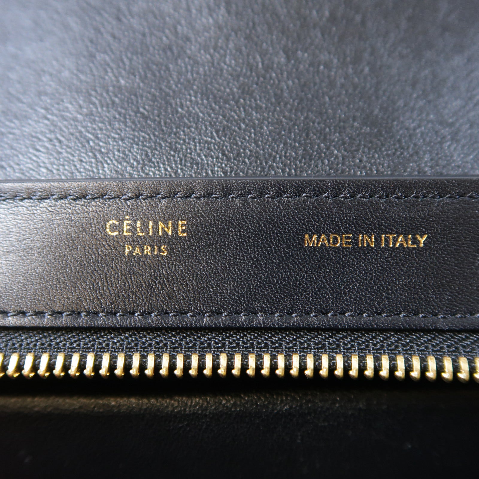 CELINE **【激減優惠】牛皮皮革Trapeze金扣手挽肩背兩用袋啡色/黑色/紅色