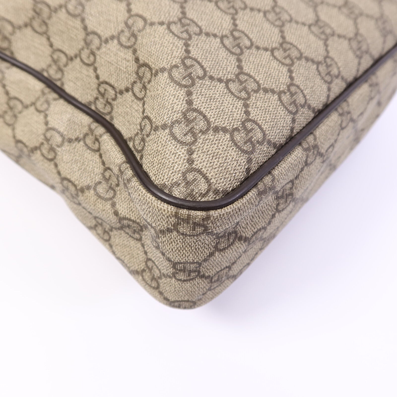 GUCCI 塗層帆布GG Supreme肩背袋