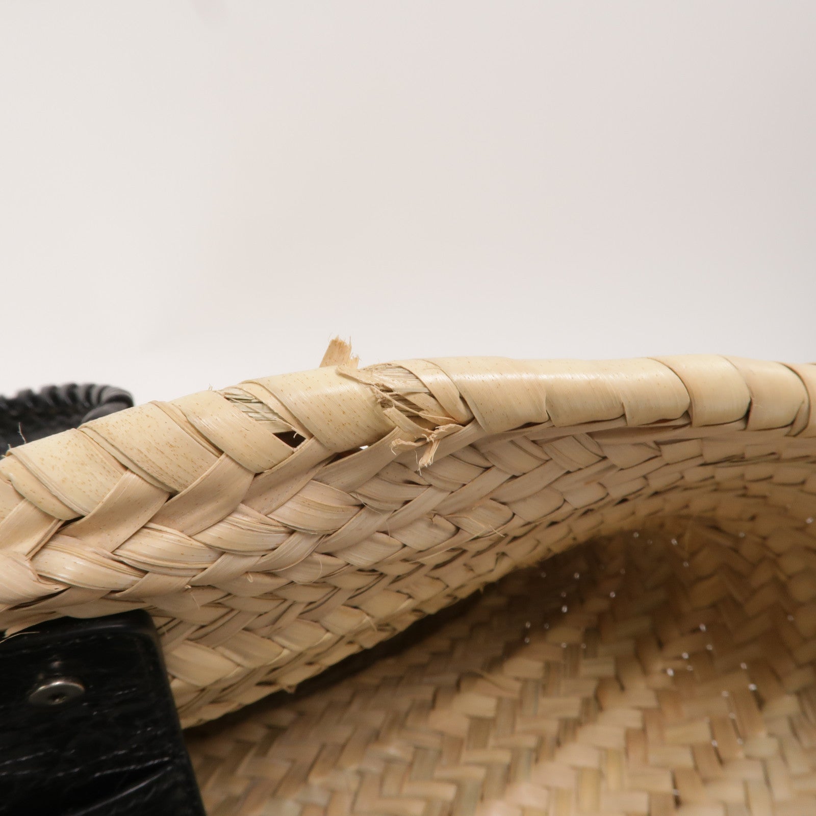 BALENCIAGA 藤料/羊皮皮革Le Cagole肩背袋