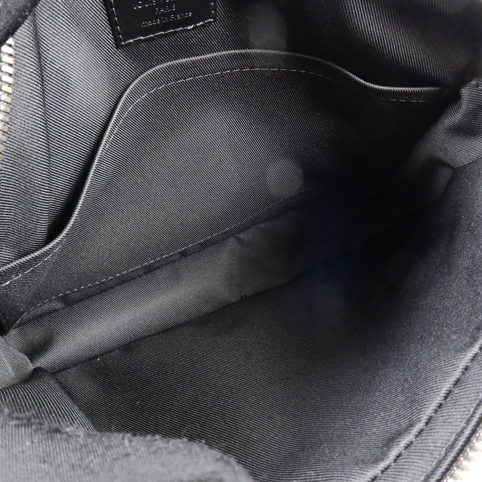 LOUIS VUITTON Monogram Eclipse Reverse Trio Messenger銀扣肩背袋灰色