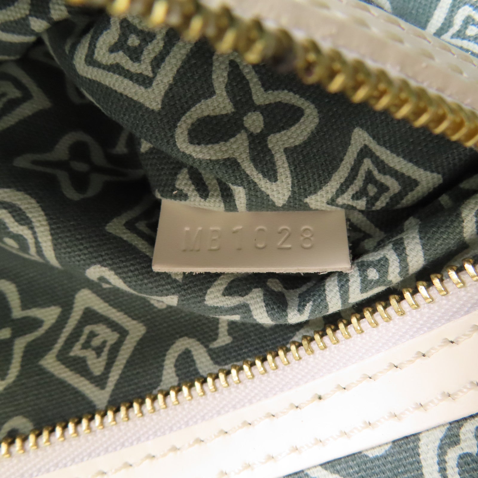 LOUIS VUITTON 帆布/皮革Tahitienne PM金扣肩背袋